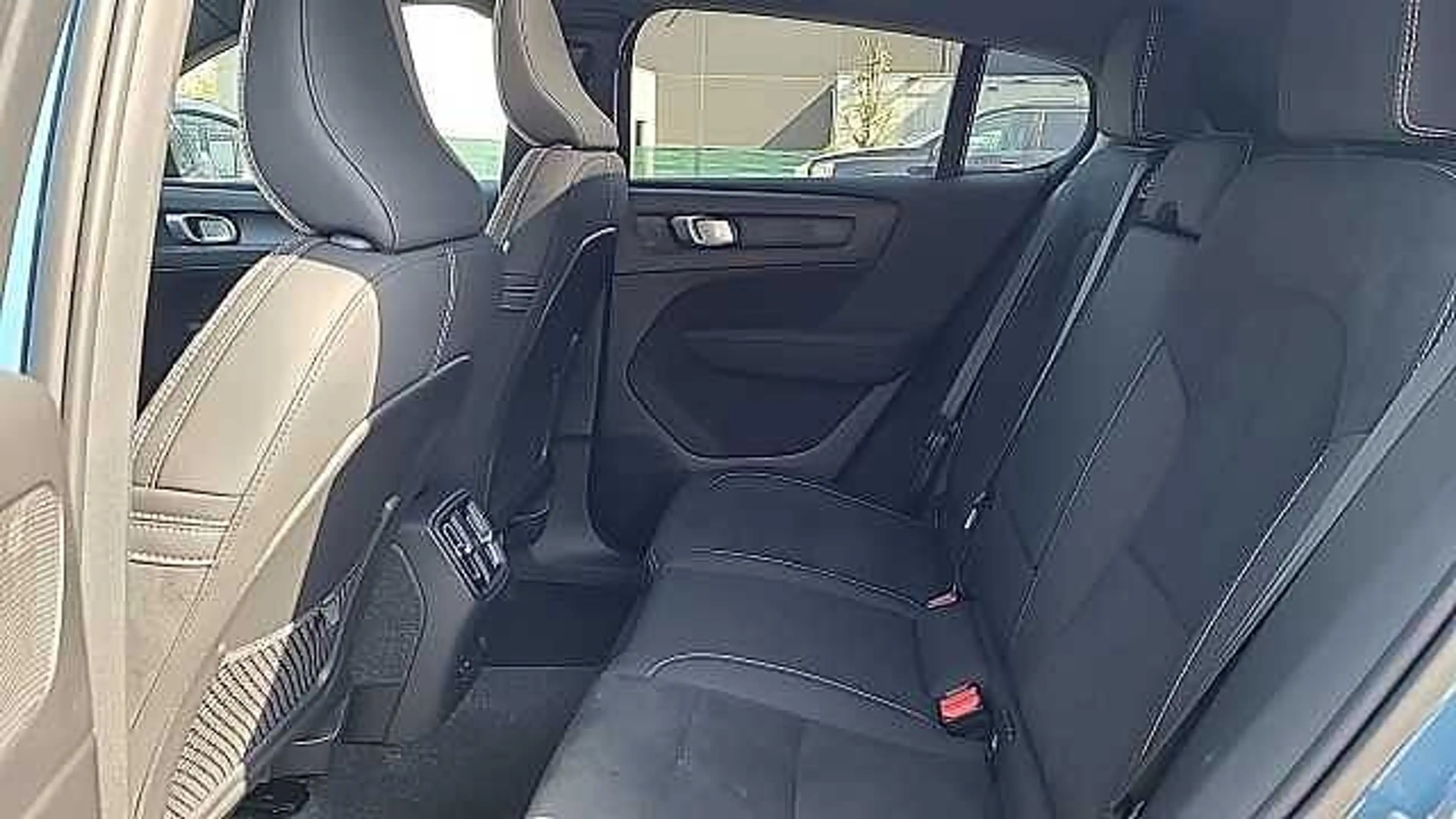 Volvo C40 Recharge Plus, Single motor — photo 10