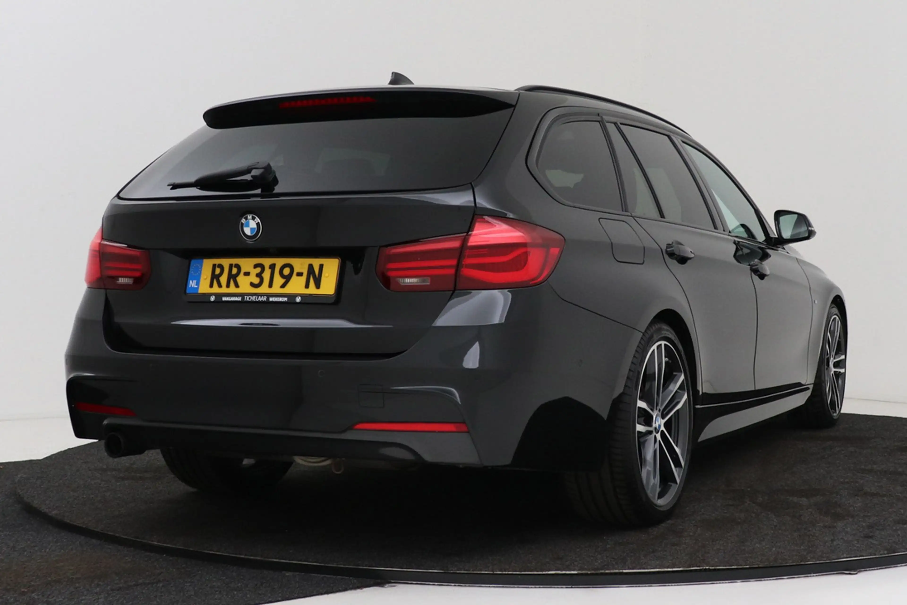 BMW 318 3-serie Touring 318i High Executive M-Sport | Uitk — photo 11