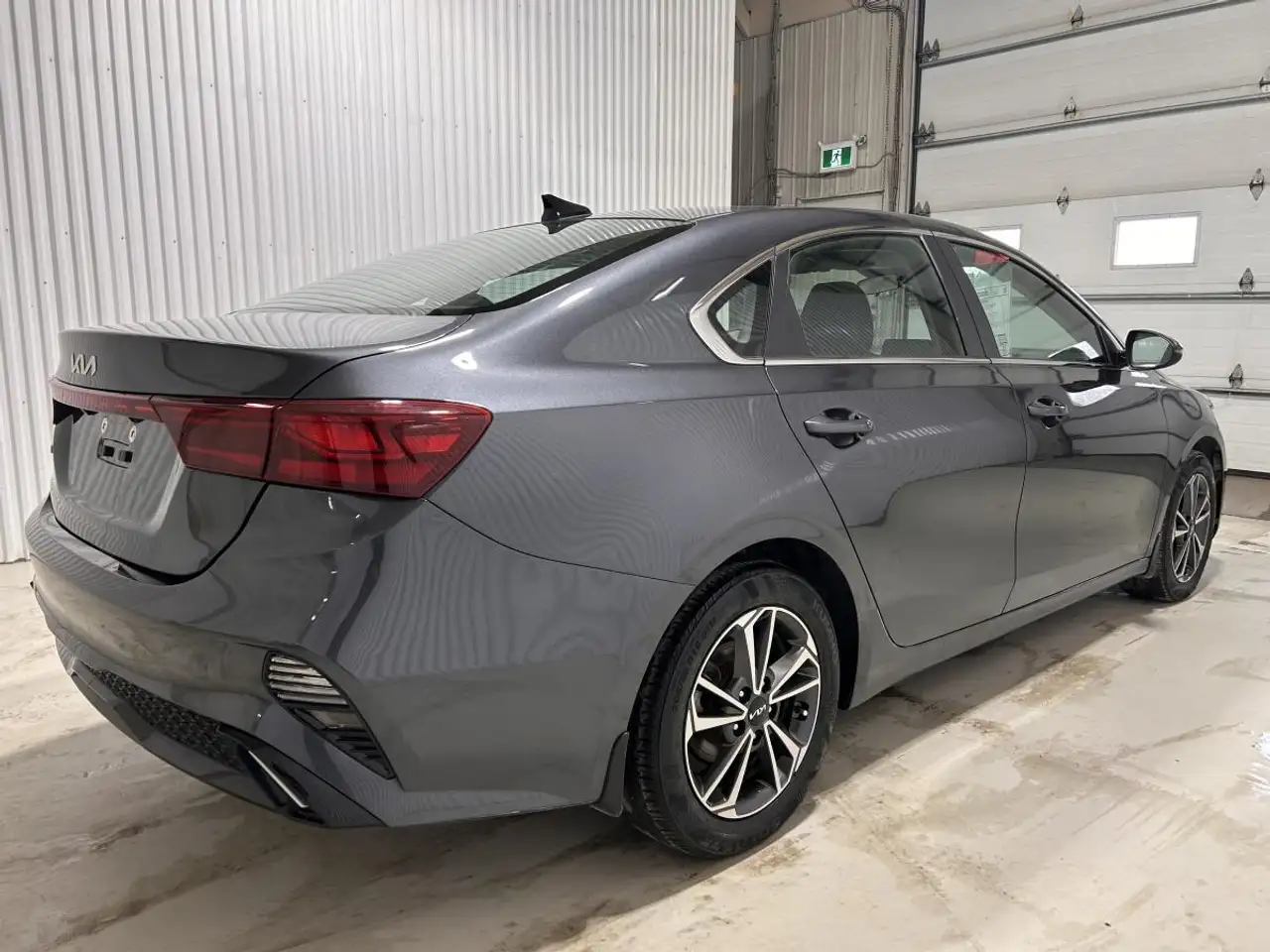 Kia Forte снимка Kia Forte