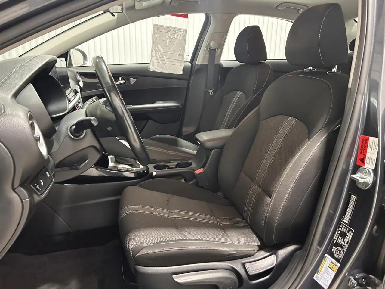 Kia Forte снимка Kia Forte
