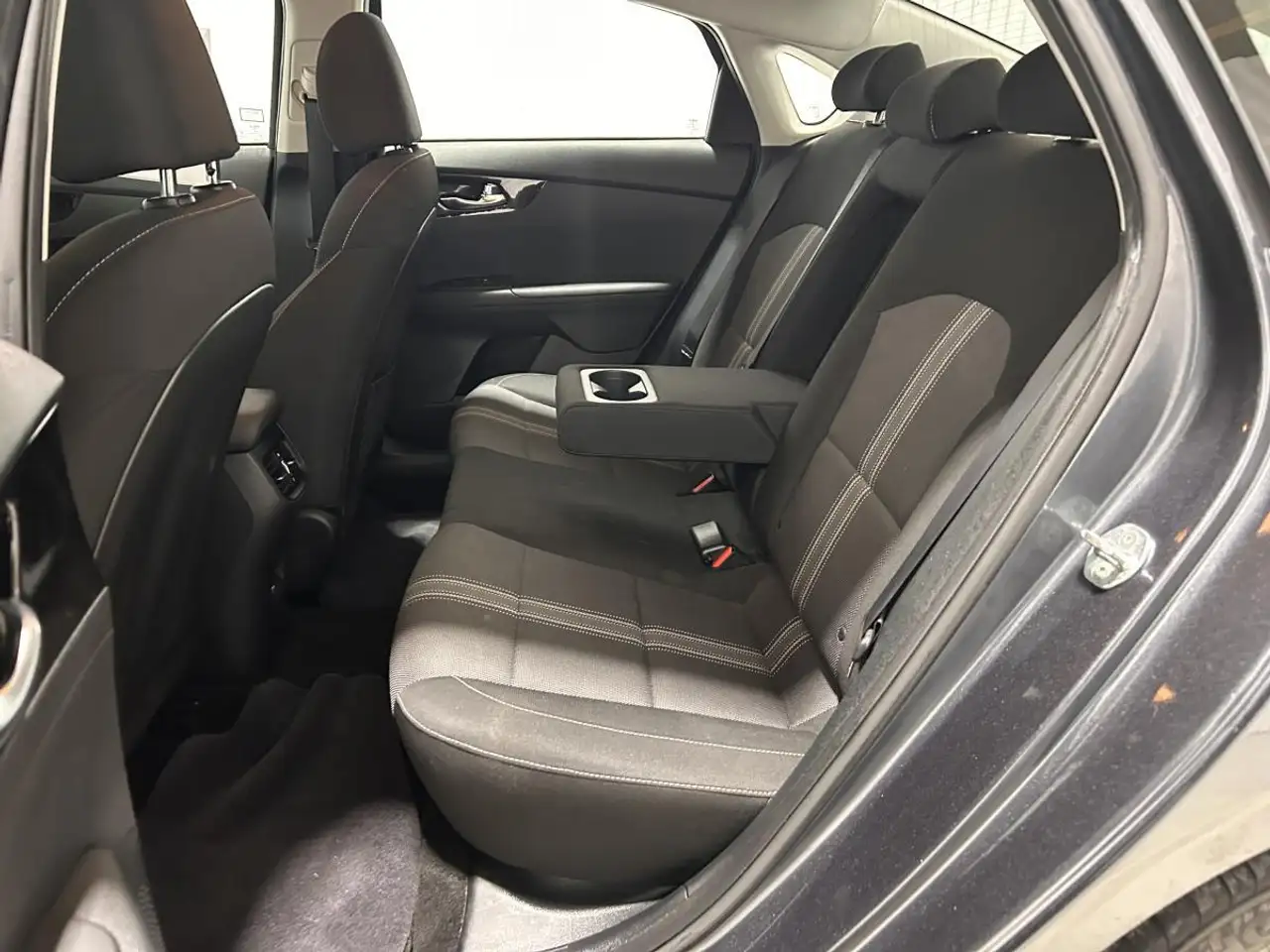 Kia Forte снимка Kia Forte