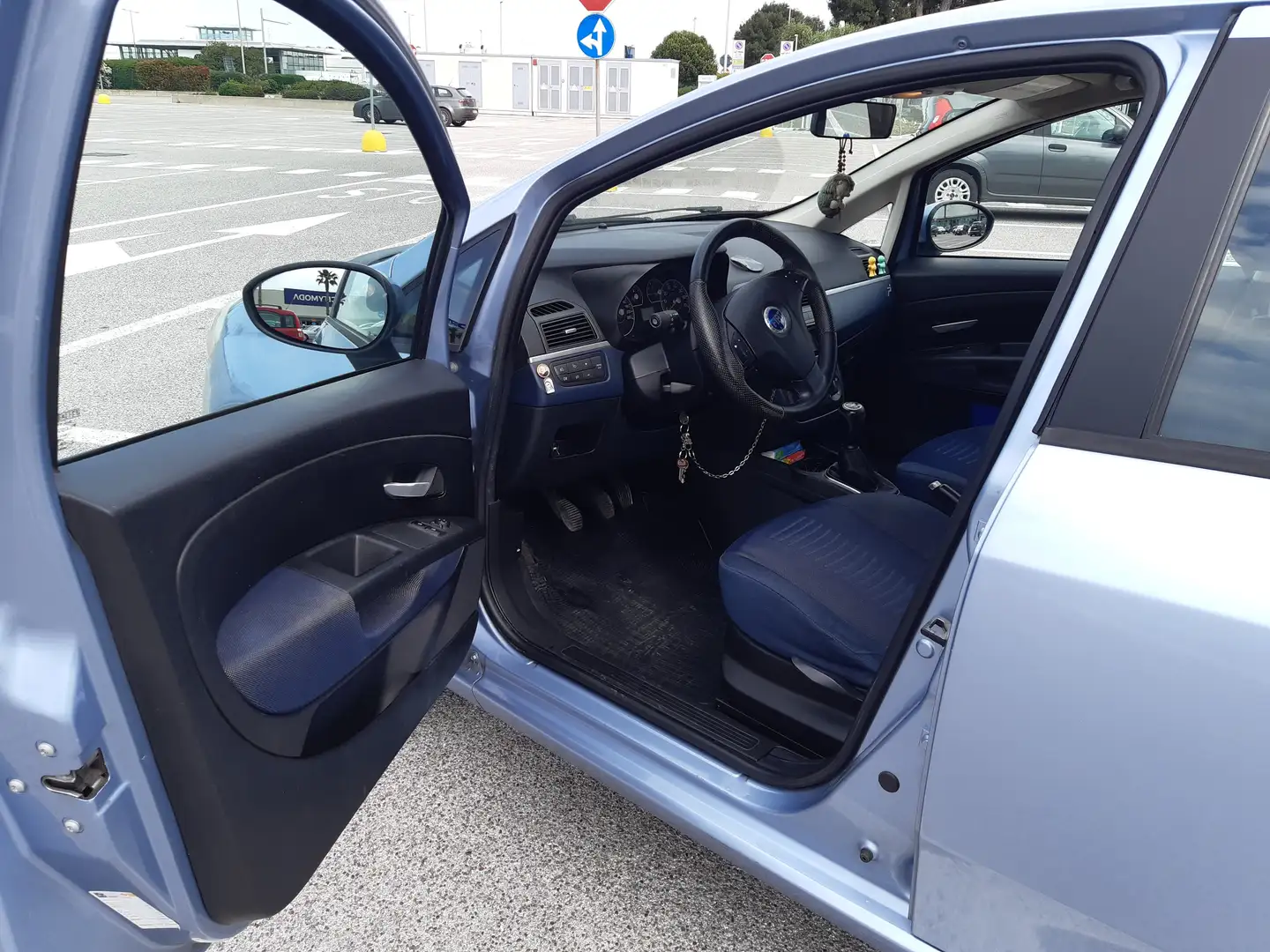 Fiat Grande Punto Grande Punto III 2005 5p 1.3 mjt 16v Active 75cv Blu/Azzurro - 2
