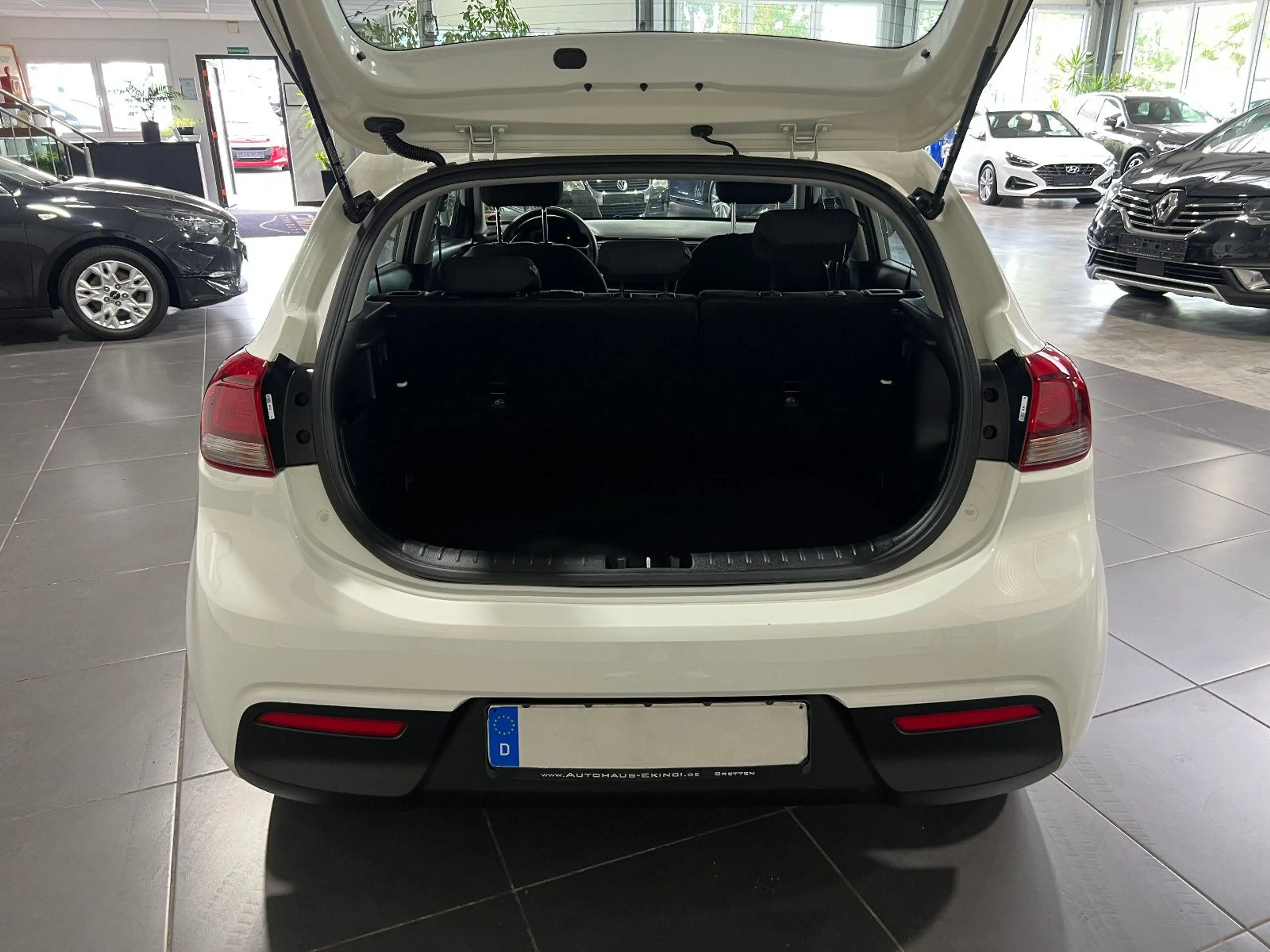 Kia Rio 1.2 Edition 7 **Klima*Bluetooth*5-Türig** — photo 9