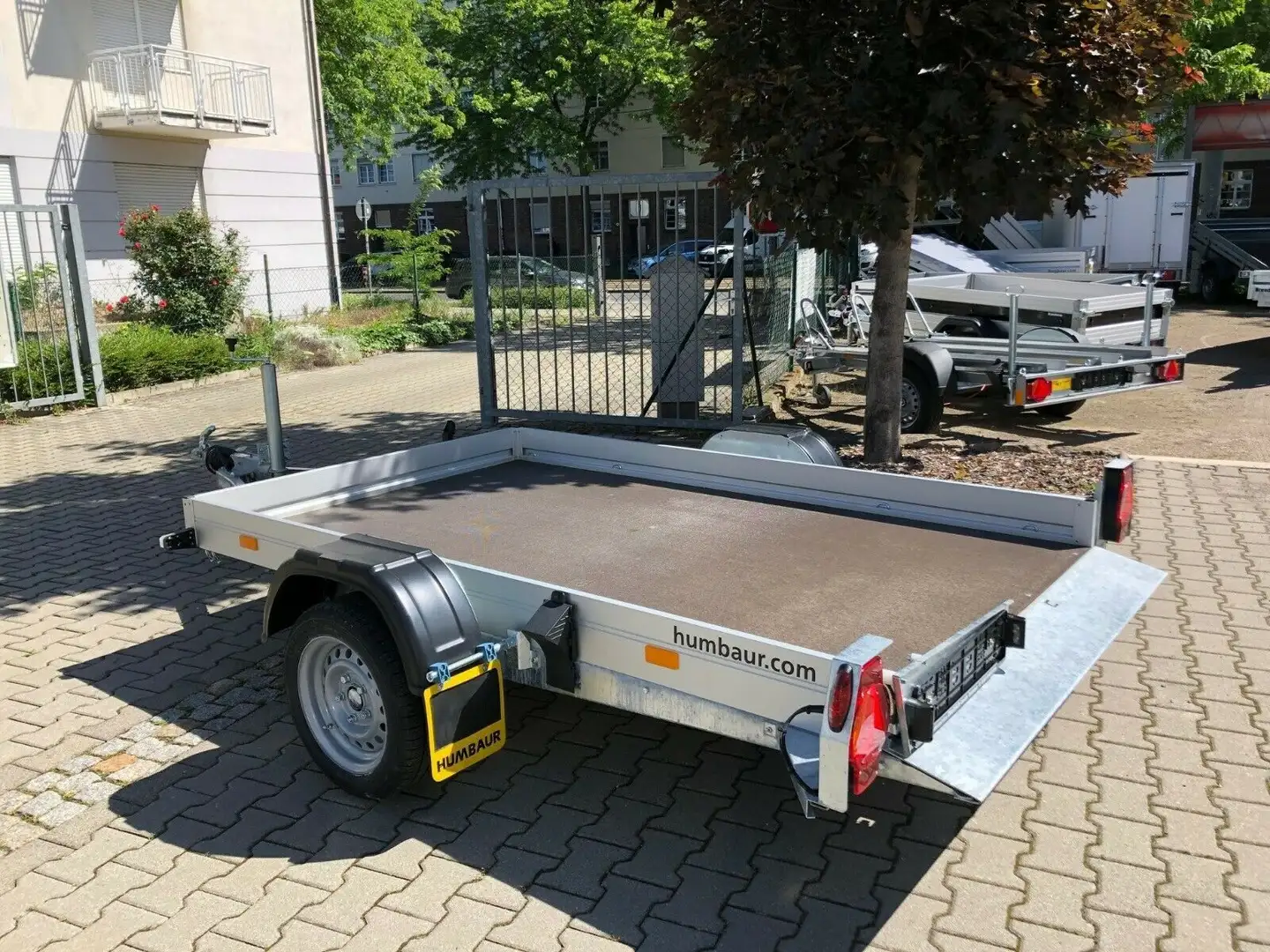 Humbaur HKT 183117 S Absenkanhänger 1.800 KG - 2