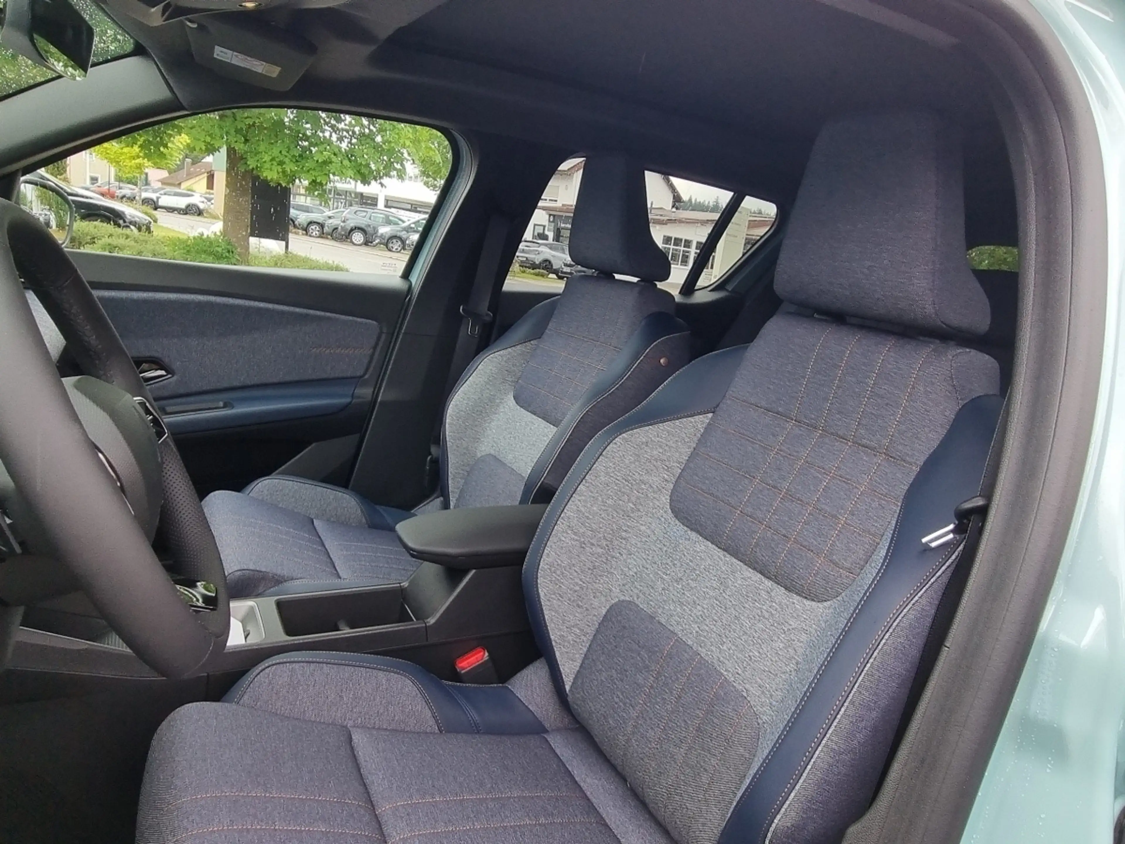 Renault R 4 E-Tech Techno "plein sud" 150 Comfort Range — photo 7