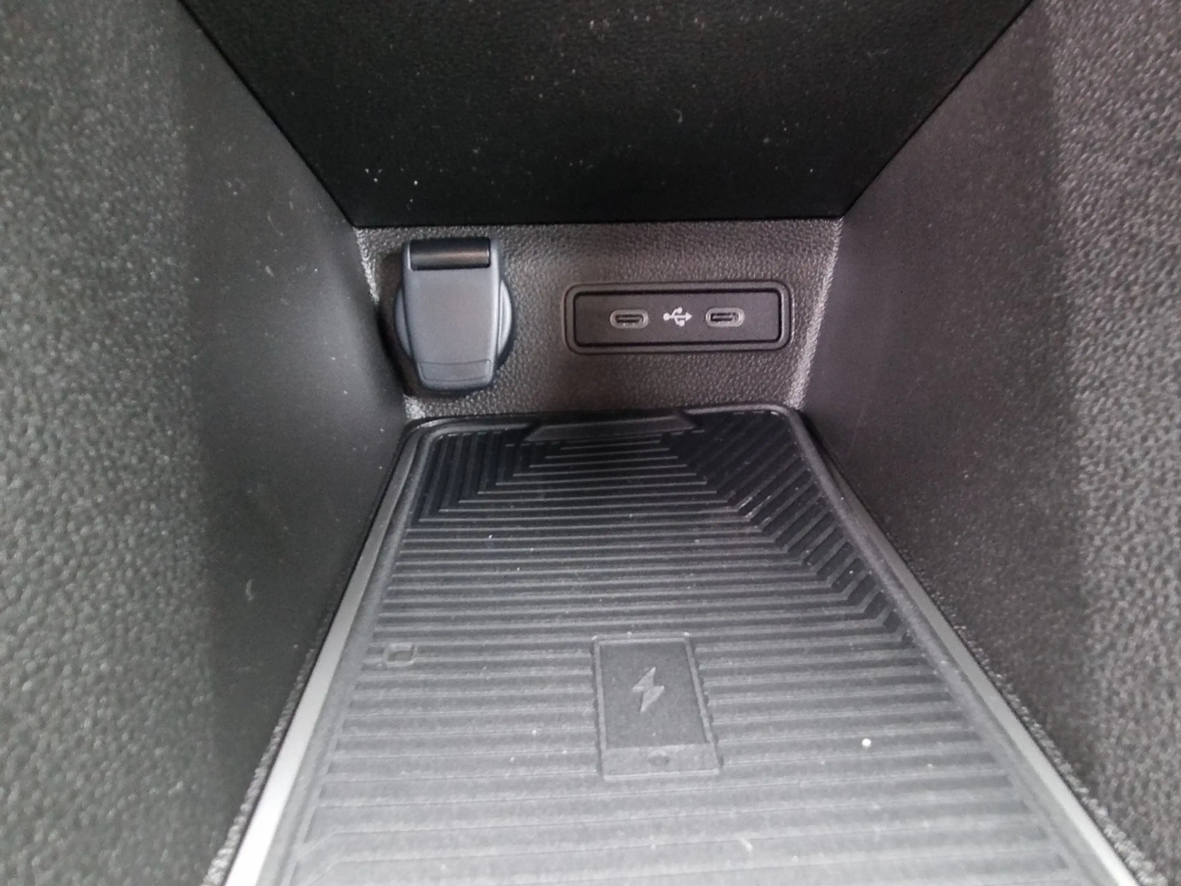 Renault R 4 E-Tech Techno "plein sud" 150 Comfort Range — photo 14