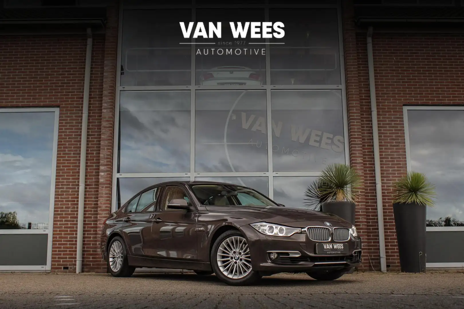 BMW 328 3-serie 328i F30 High Executive Modern-Line | 245 Brun - 1