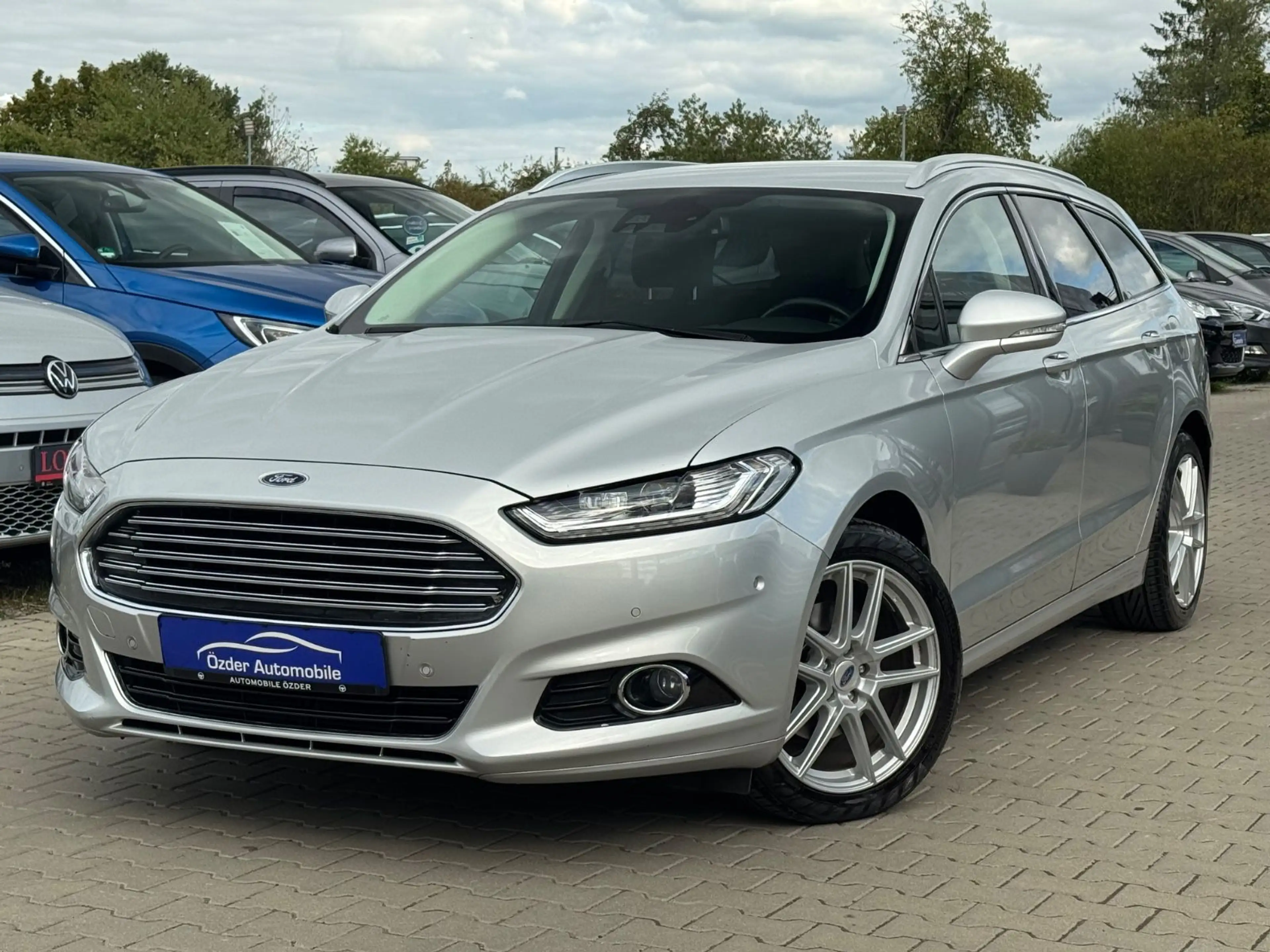 Ford Mondeo 2.0 TDCi Turnier Titanium+Finanzierung+ — photo 3