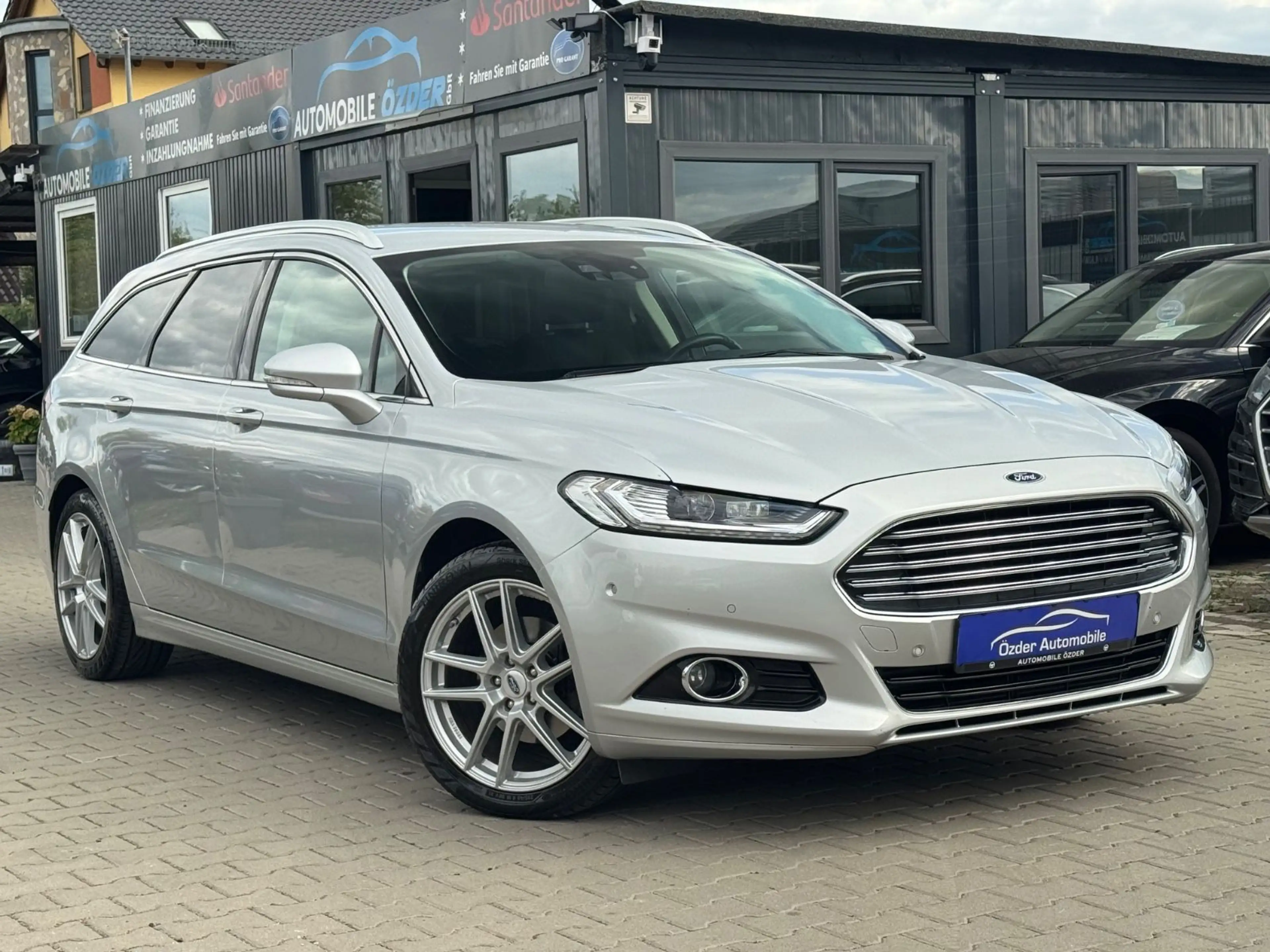 Ford Mondeo 2.0 TDCi Turnier Titanium+Finanzierung+