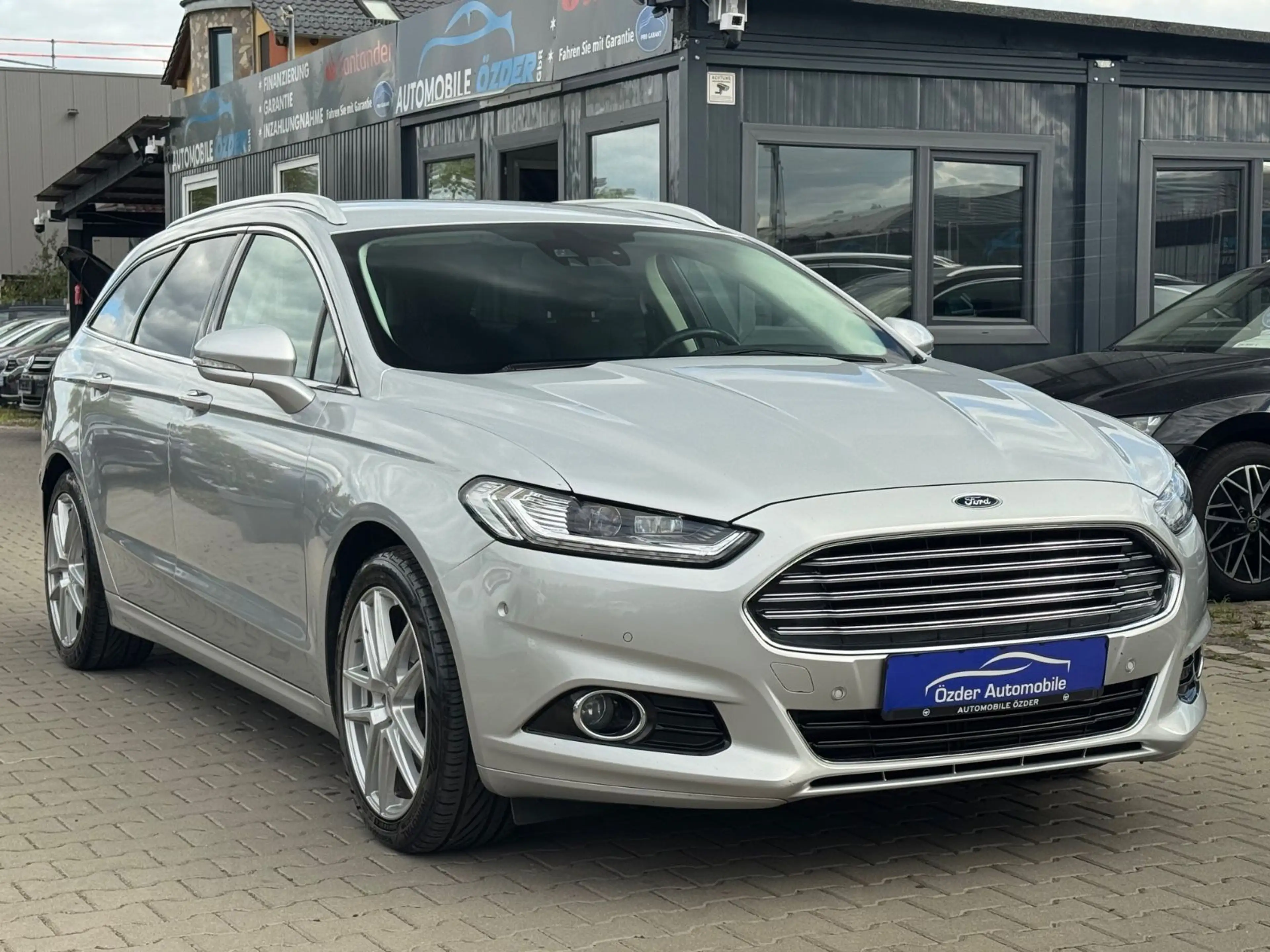 Ford Mondeo 2.0 TDCi Turnier Titanium+Finanzierung+ — photo 4