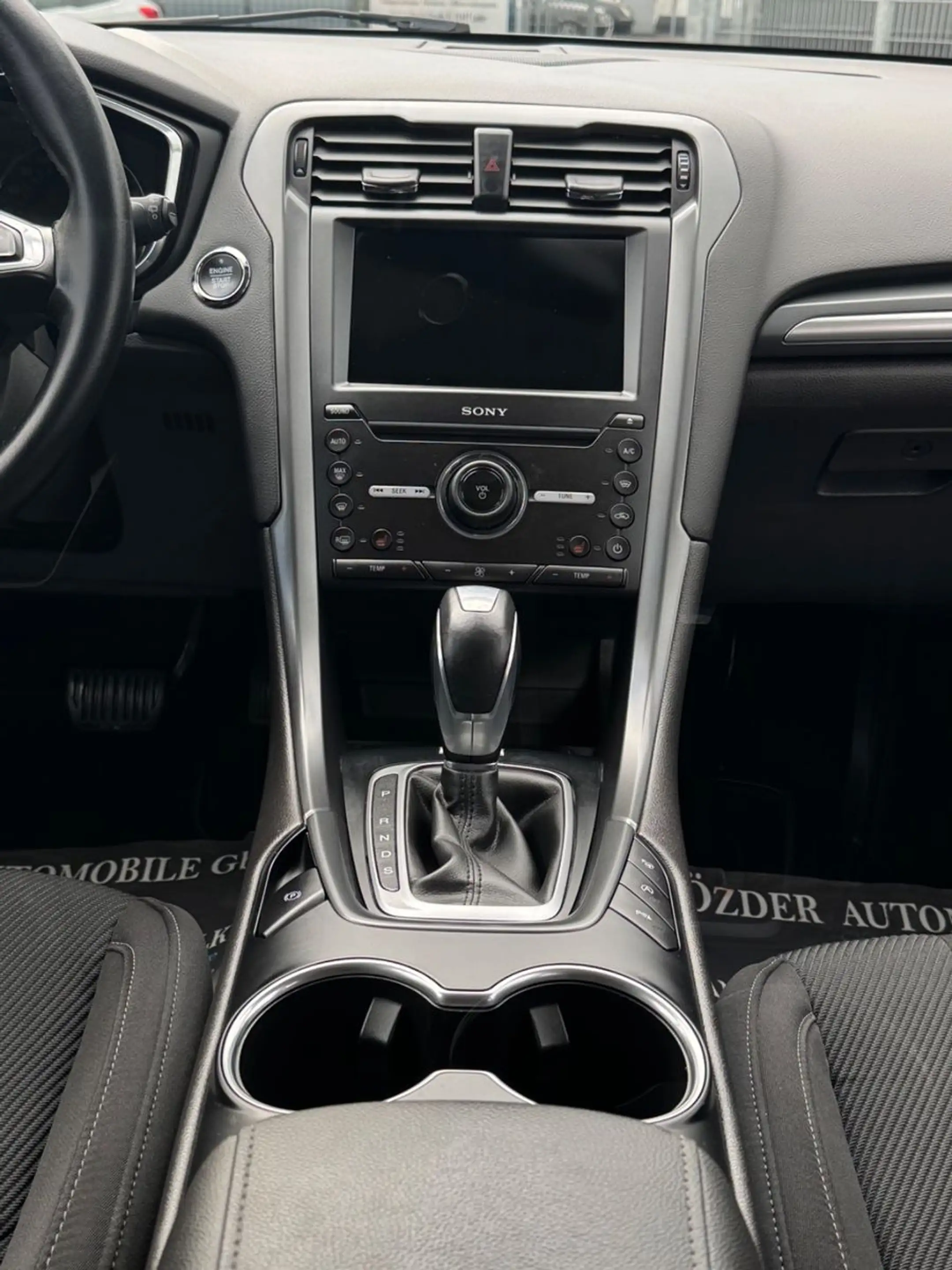 Ford Mondeo 2.0 TDCi Turnier Titanium+Finanzierung+ — photo 14