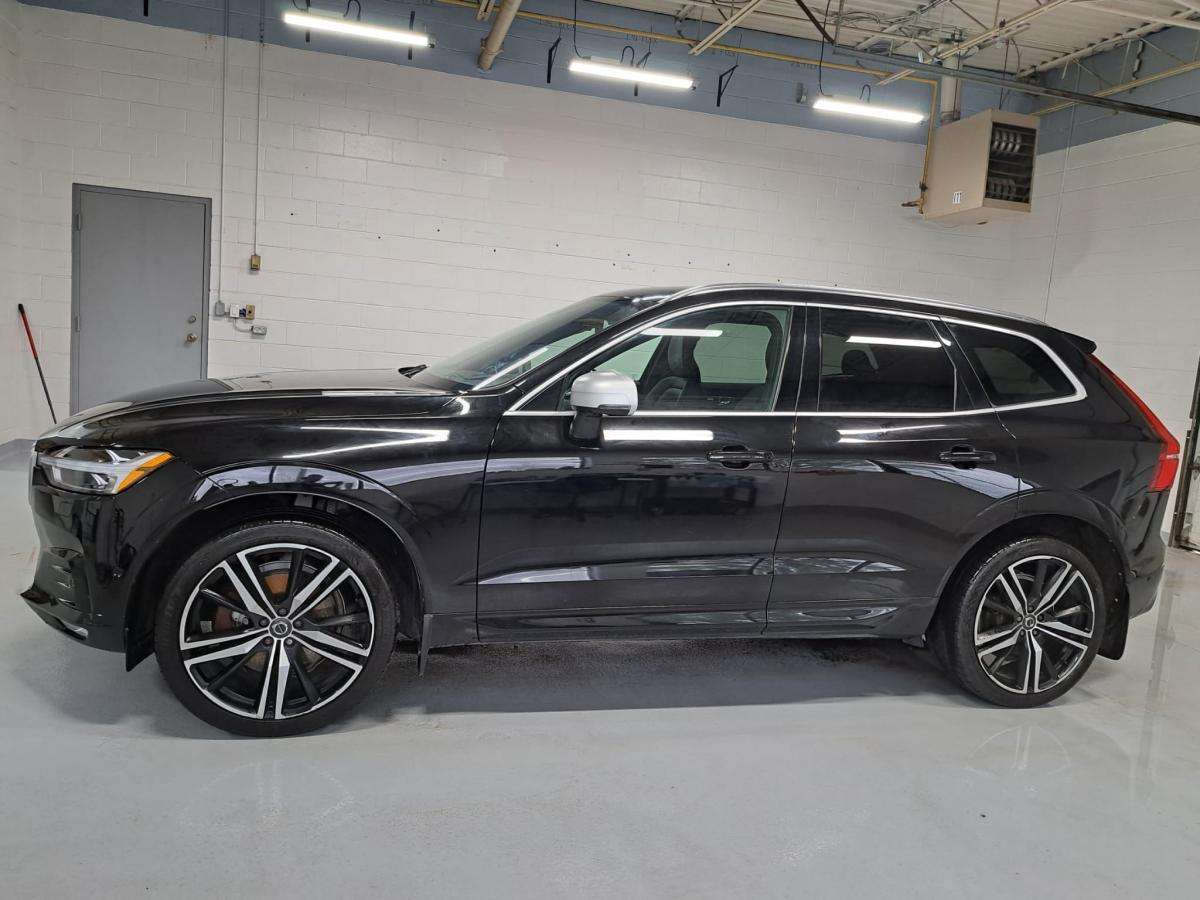 2019 Volvo XC60 T6 AWD R-Design thumb 24
