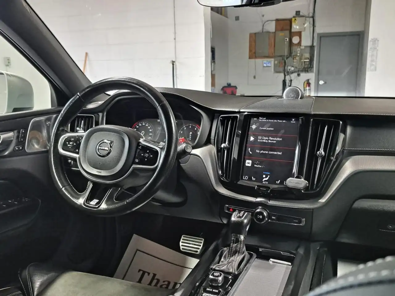 Volvo XC60 снимка Volvo XC60