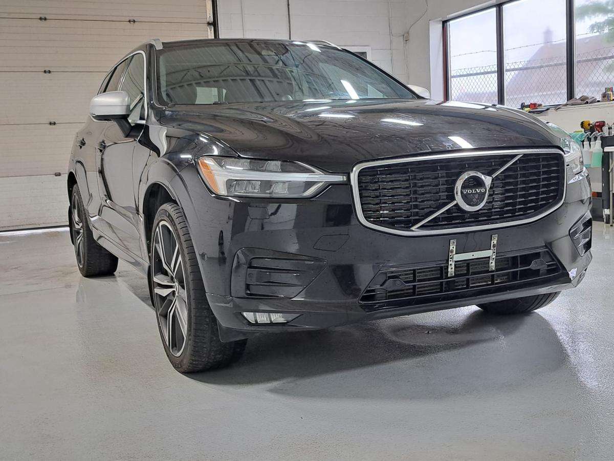 2019 Volvo XC60 T6 AWD R-Design thumb 28