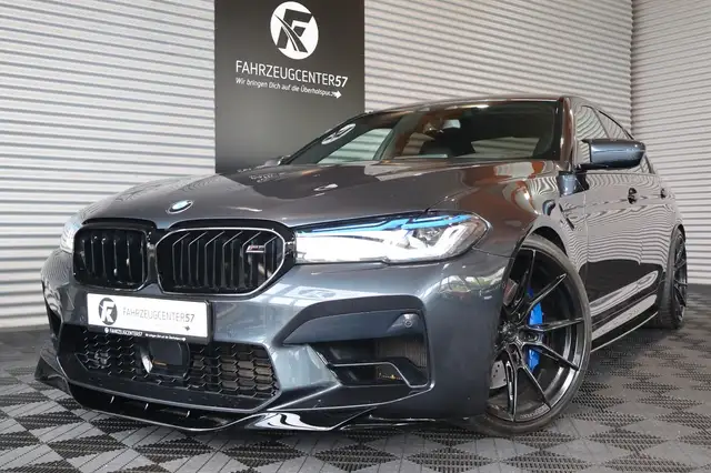 Bmw M5 xDrive/B&W/ACC/CARPLAY/LASER/SOFTCLOSE/DAB+