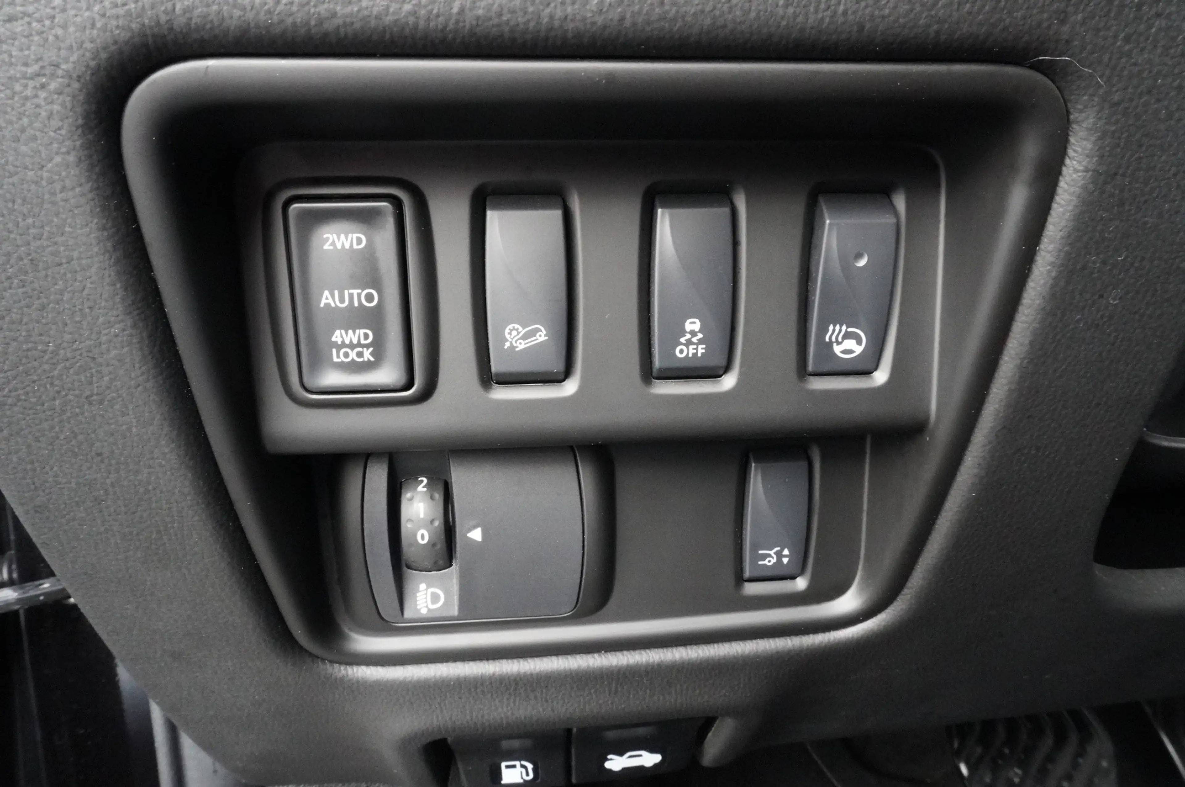 Renault Koleos Initiale Paris 4x4 Automatik — photo 13