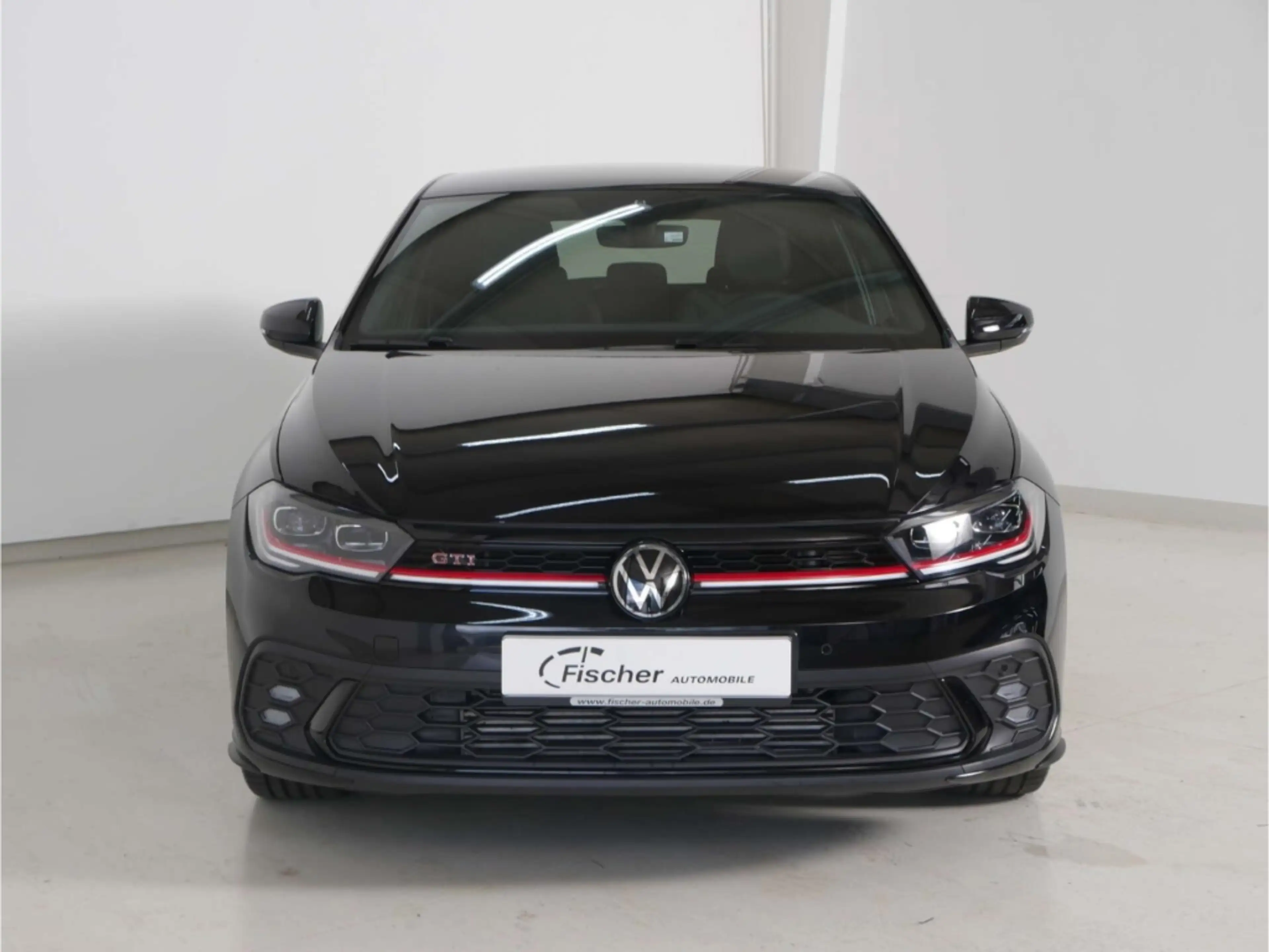 Volkswagen Polo GTI 2.0 TSI — photo 3