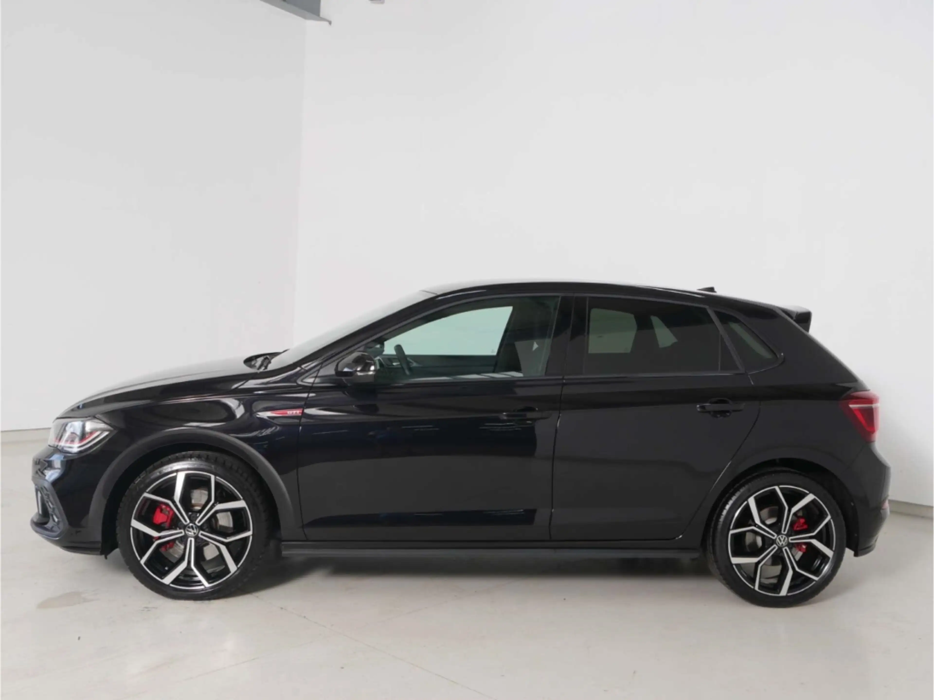 Volkswagen Polo GTI 2.0 TSI — photo 6