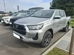 Toyota Hilux IV 4WD 2.4 D-4D 150 DOUBLE CABINE