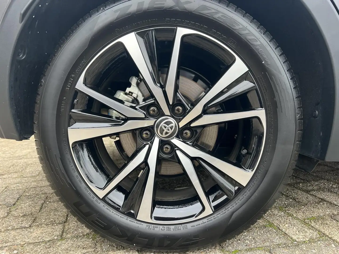 Toyota C-HR 1.8 Hybrid 140 Style A/T + FABRIEKSGARANTIE Gris - 2