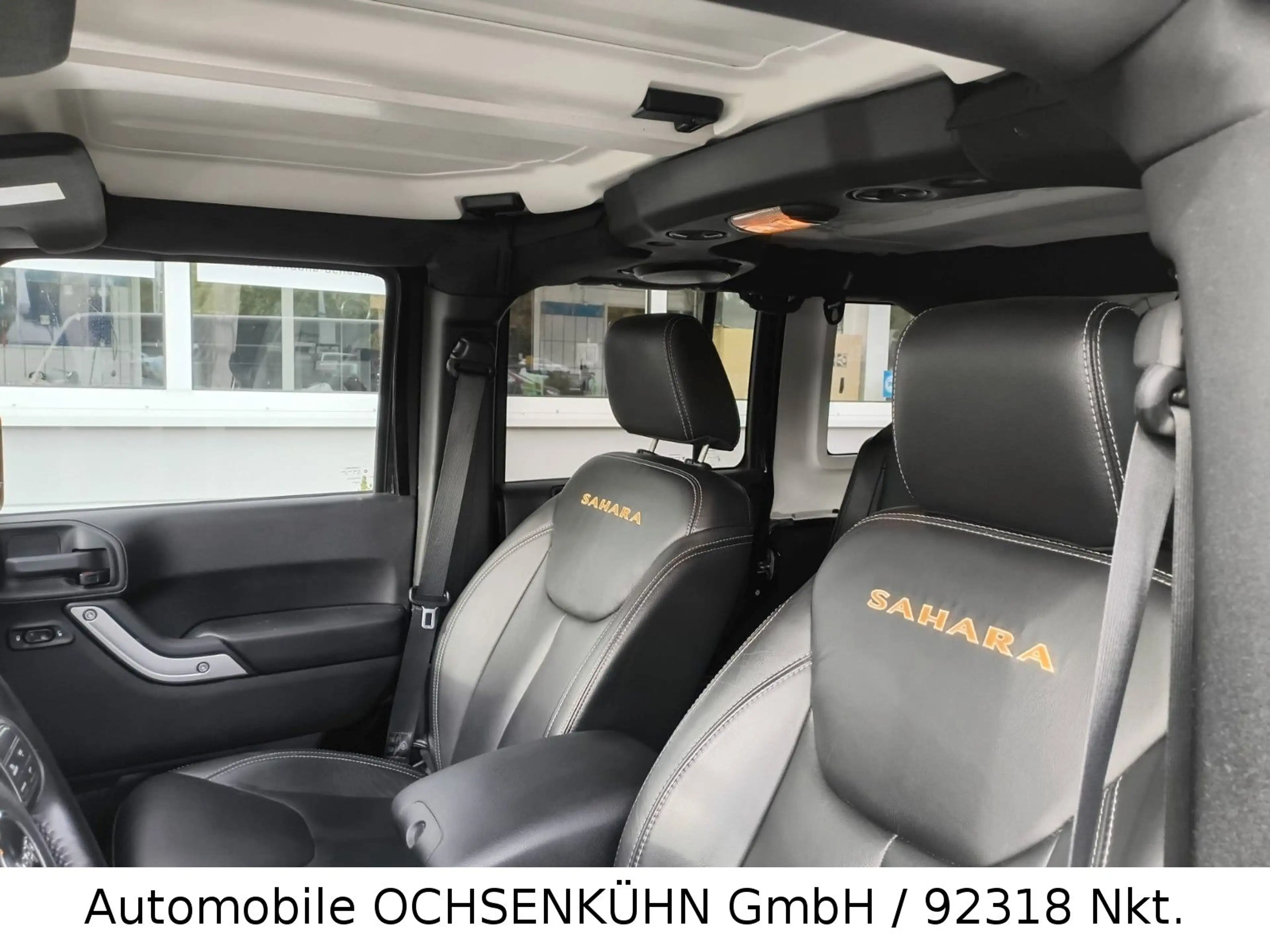 Jeep Wrangler Unlimited Sahara 2.8 CRD / Nav., LED — photo 11