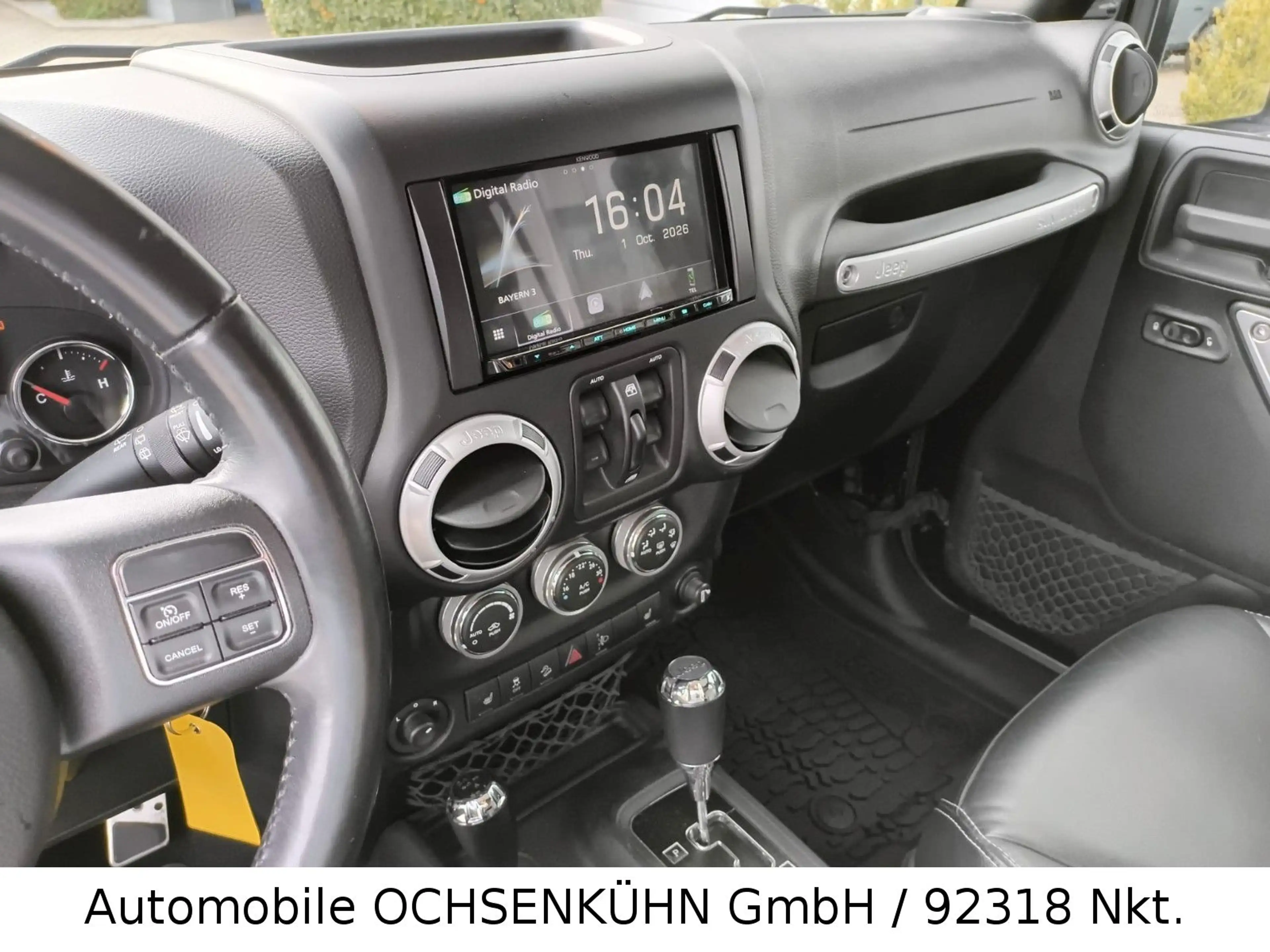 Jeep Wrangler Unlimited Sahara 2.8 CRD / Nav., LED — photo 8