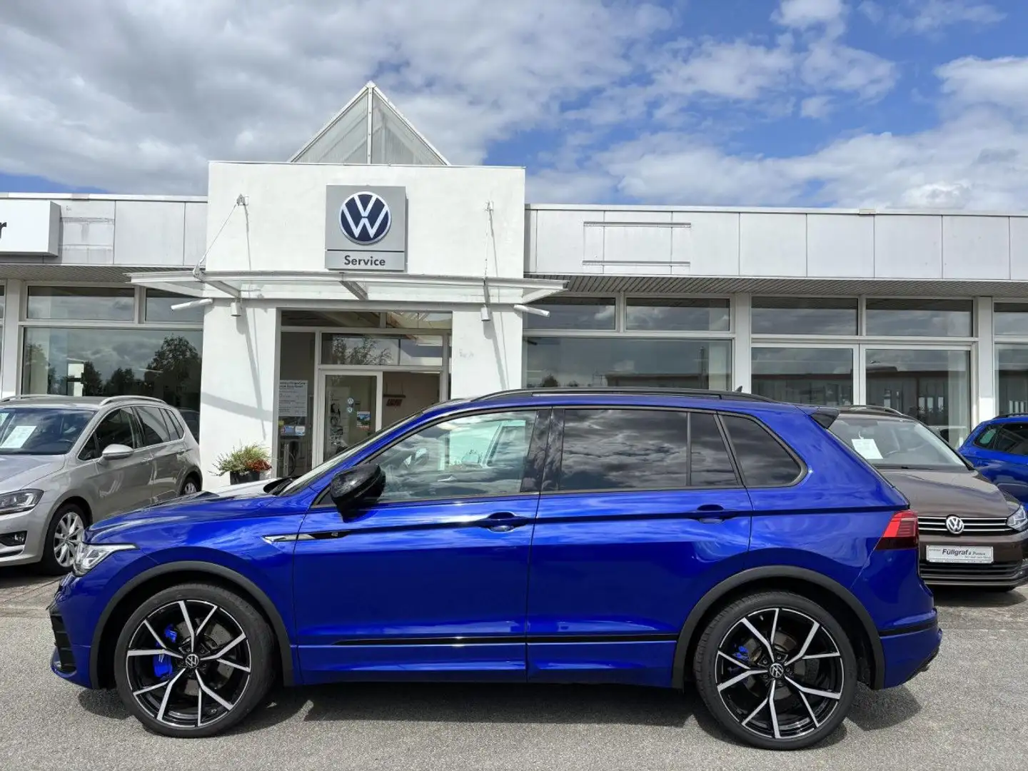 Volkswagen Tiguan 2.0 TSI R 4Motion DSG ACC AHZV DCC Navi LED Blau - 1