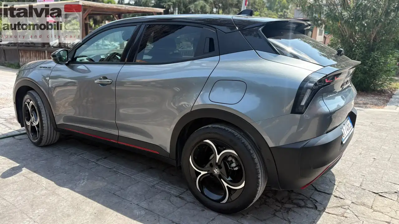 Alfa Romeo Junior 2025