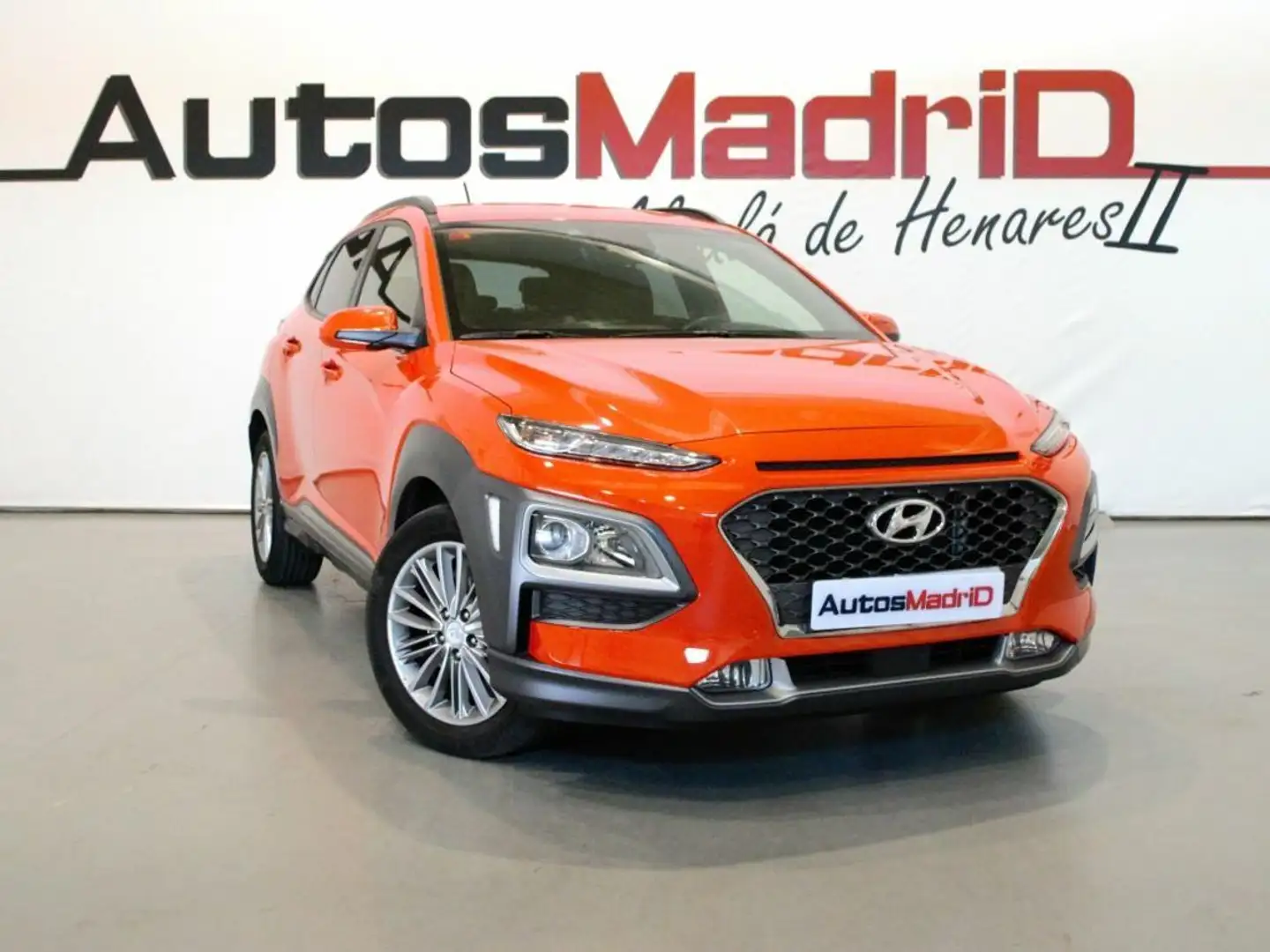 Hyundai KONA 1.6 TGDi Tecno DT 4x4 Arancione - 1