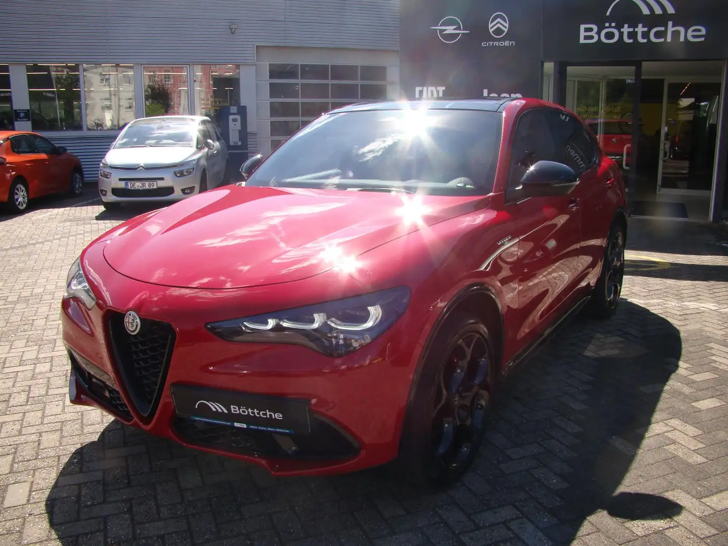 Alfa Romeo Stelvio Veloce Q4 2.0 Turbo AT/LED/Navi/Shz/Klimaauto/Assi Rot - 2
