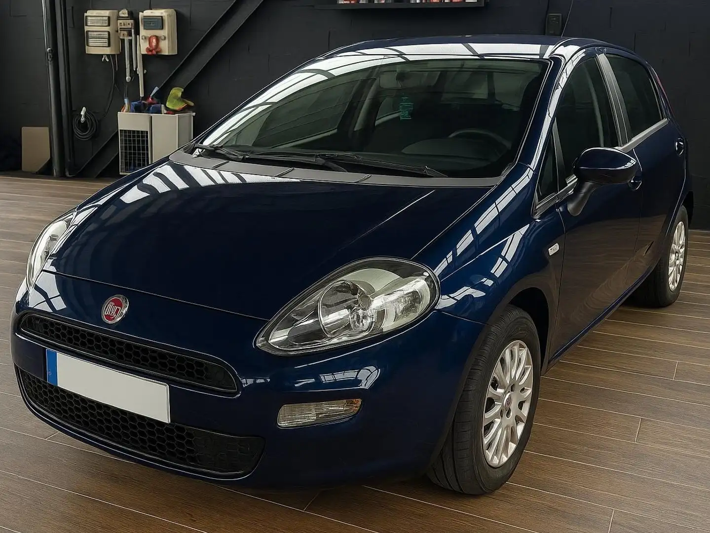 Fiat Punto Punto III  3p 1.2 Lounge 2015 E6 Blu/Azzurro - 1