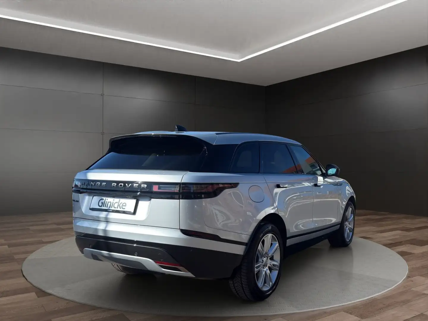 Land Rover Range Rover Velar Plug-in-Hybrid  P400e AWD Dyna Silber - 2