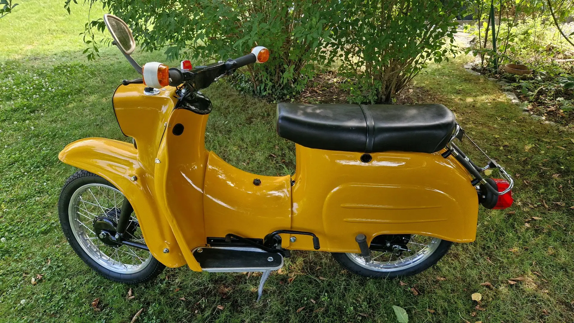 Simson KR 51 Schwalbe KR51/2 Neuaufbau DDR Papiere 4 Gang Geel - 1