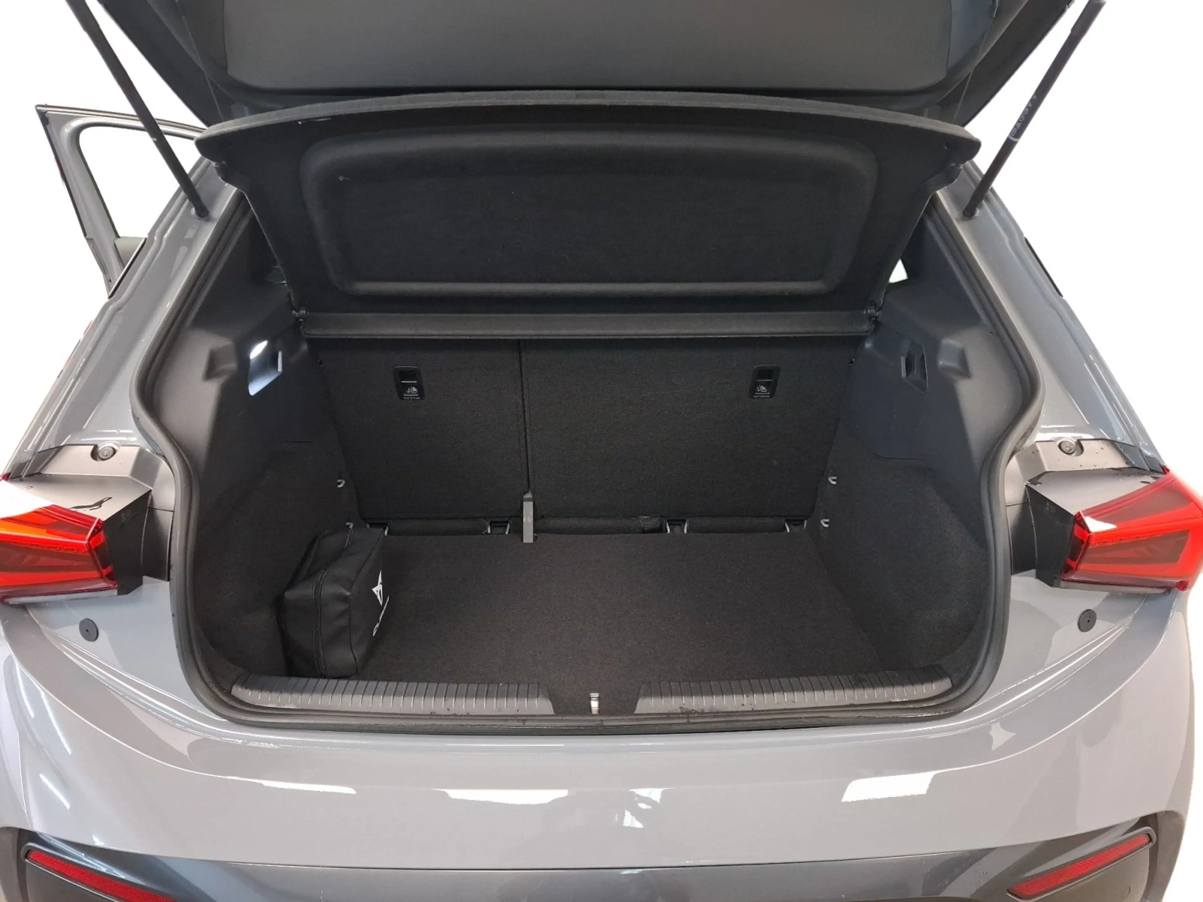 CUPRA Born 150 kW ACC RFK SHZ Navi — photo 15