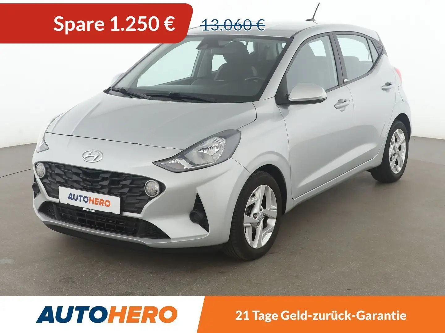 Hyundai i10 1.0 Trend *NAVI*CAM*SHZ*KLIMA*GARANTIE* Grau - 1