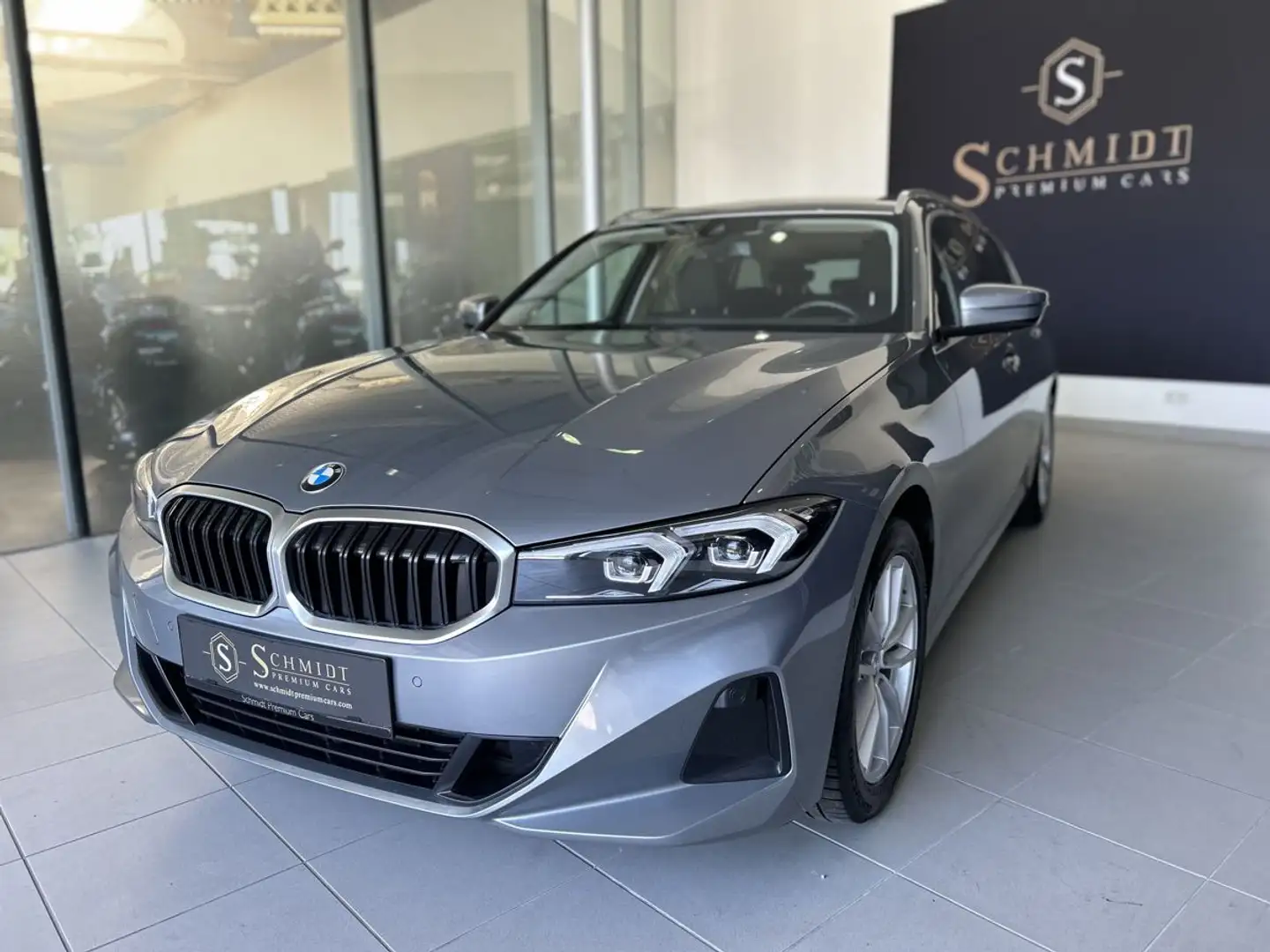 BMW 318 d Grau - 2