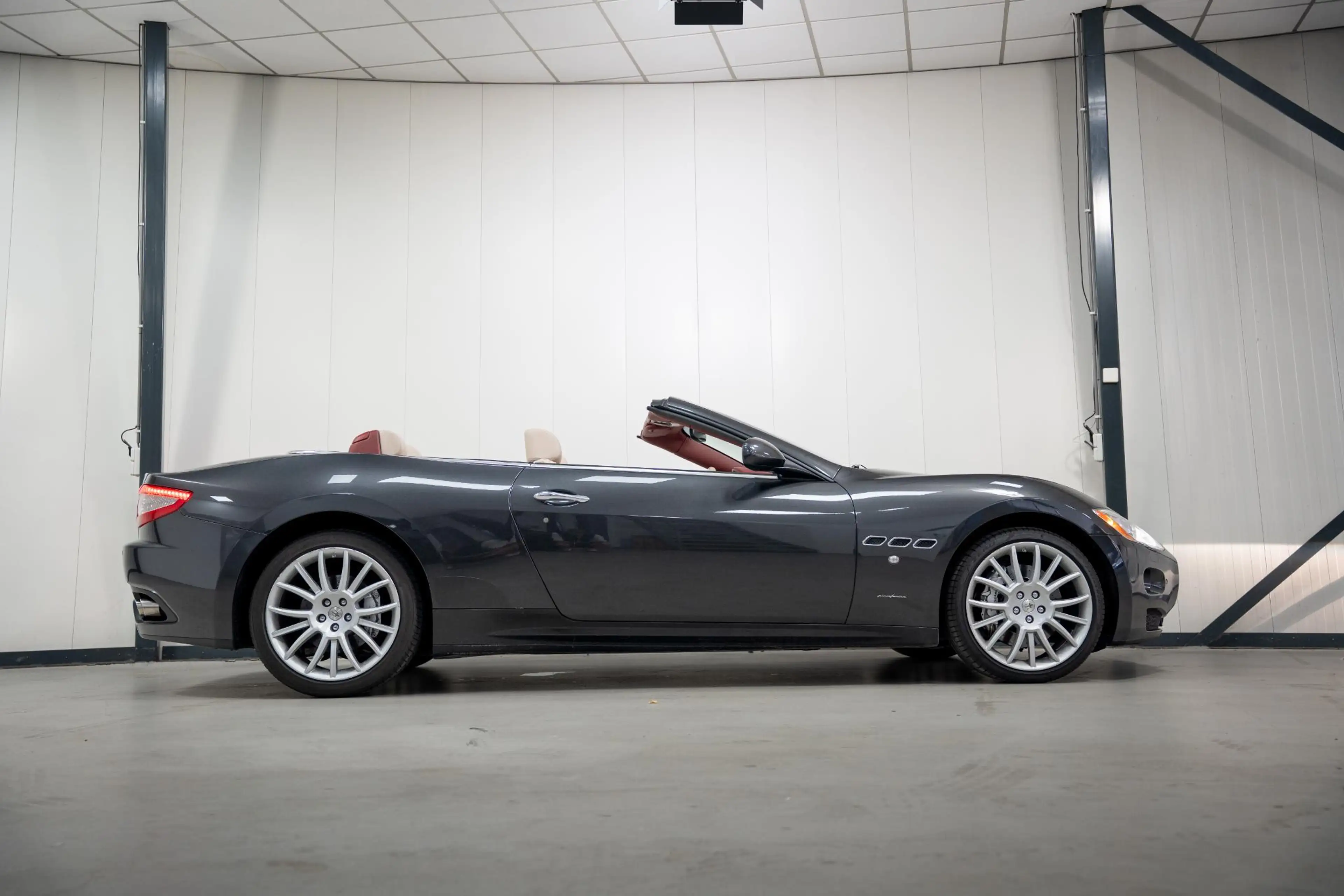 Maserati GranCabrio 4.7 V8*NL AUTO*1e EIGENAAR*CARBALHO*BOSE*UNIEK* — photo 5