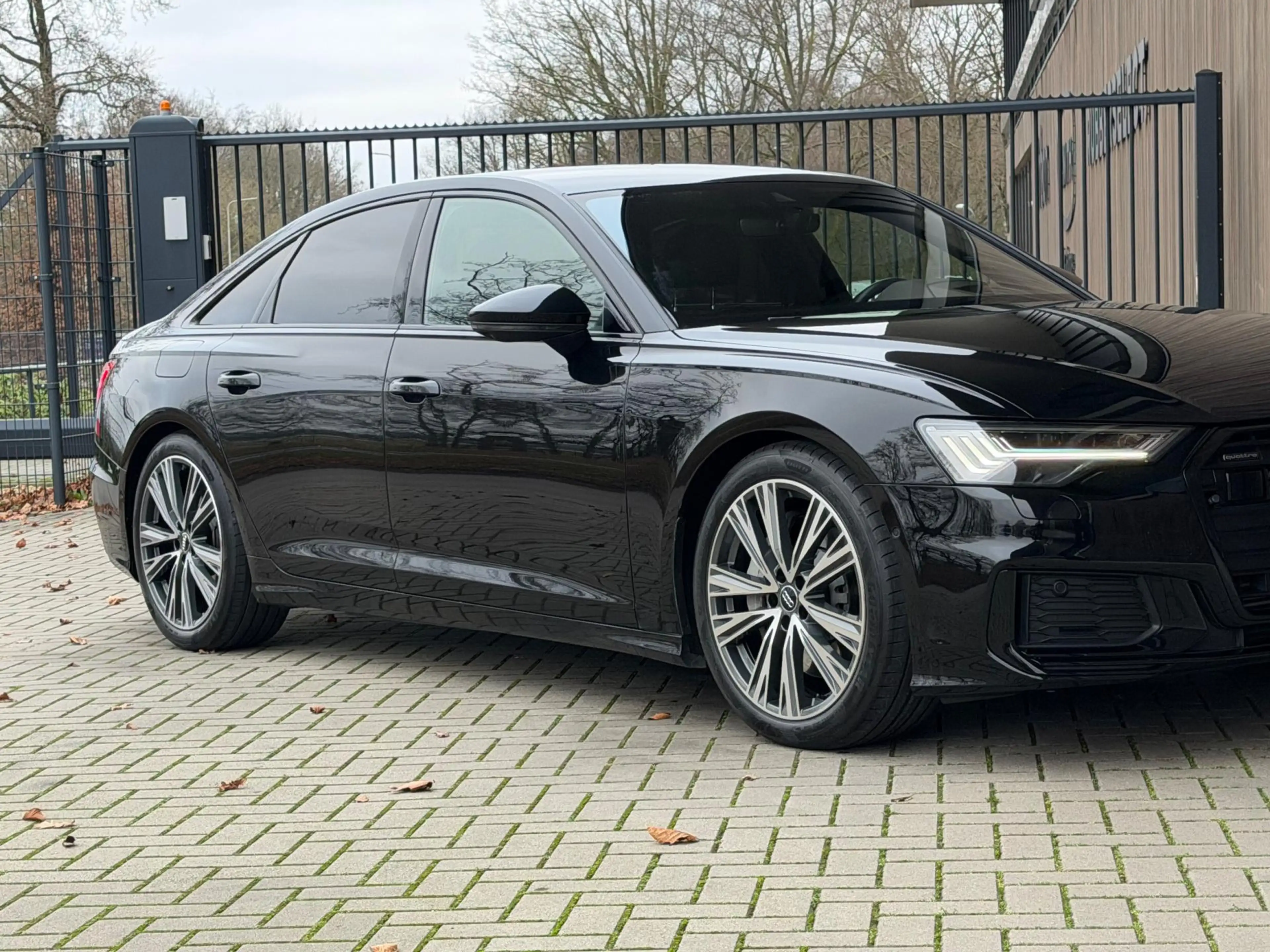 Audi A6 Limousine 55 TFSI Sport S line edition / B&O Advan — photo 50