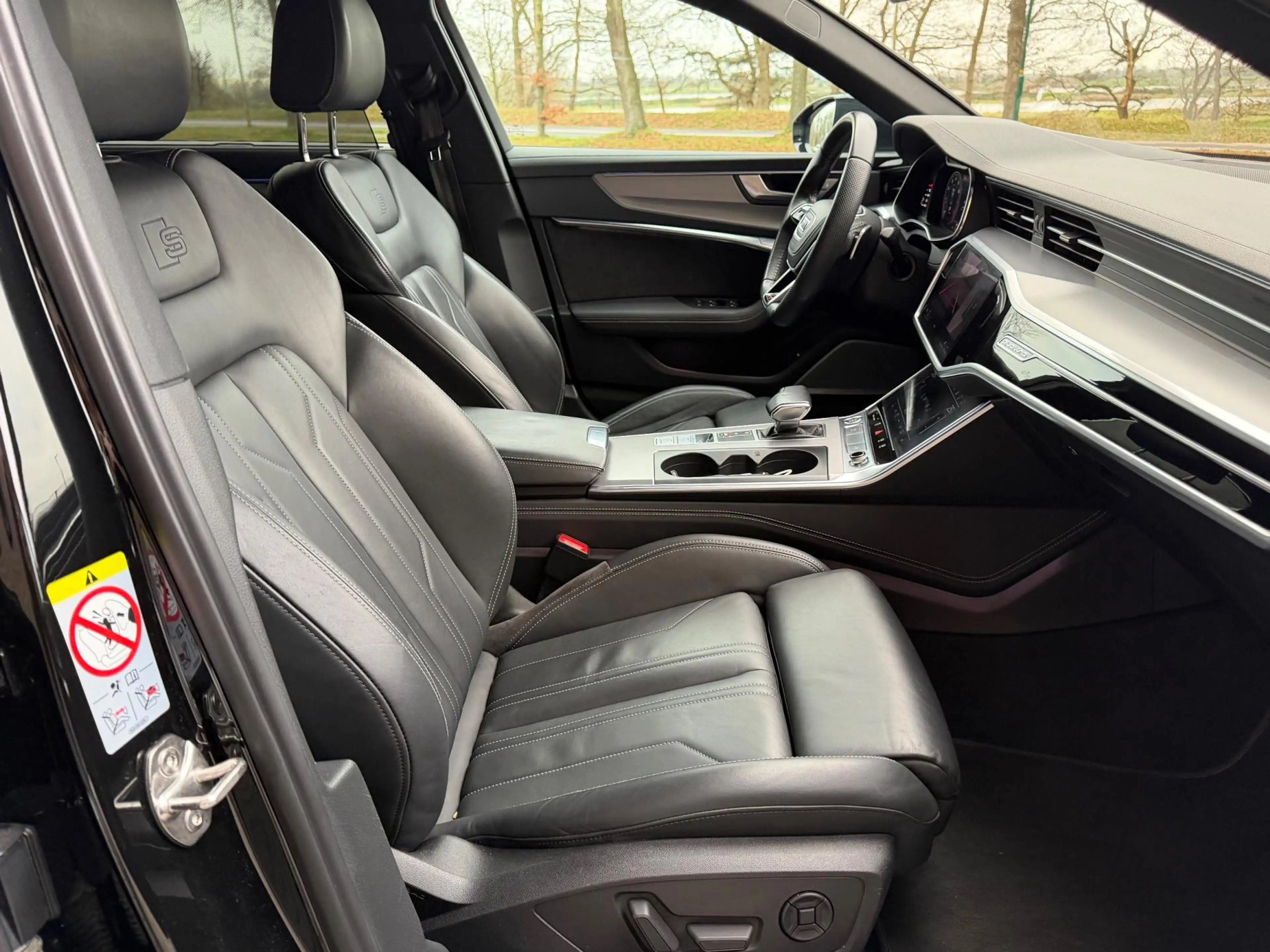 Audi A6 Limousine 55 TFSI Sport S line edition / B&O Advan — photo 13
