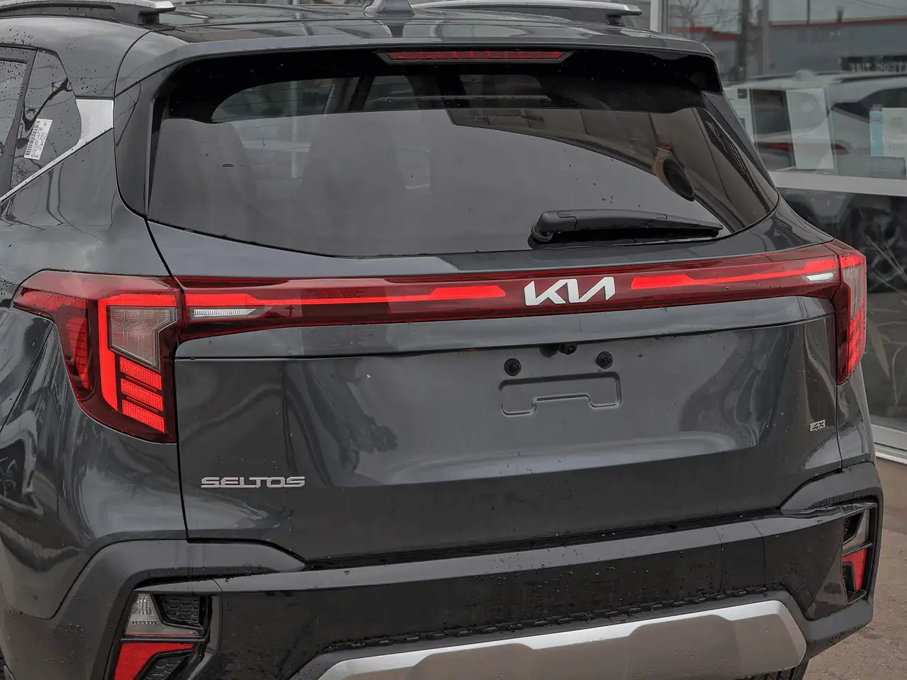 Kia Seltos снимка Kia Seltos