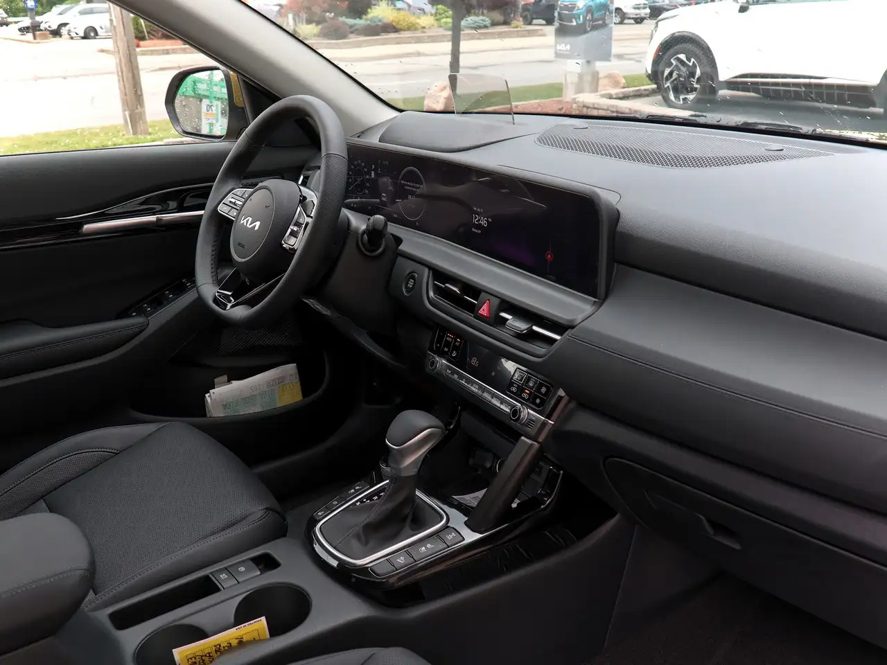 Kia Seltos снимка Kia Seltos
