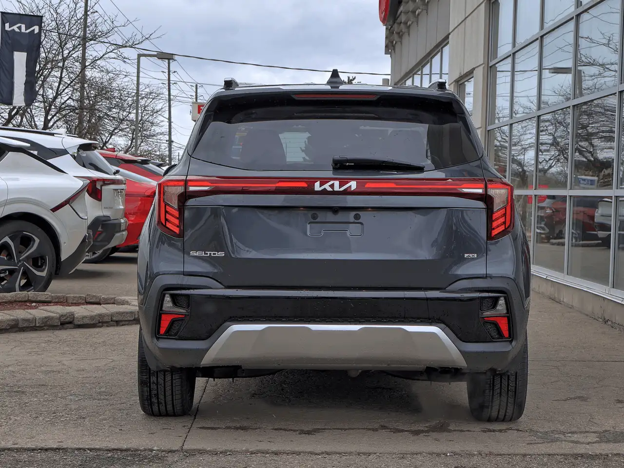 Kia Seltos снимка Kia Seltos