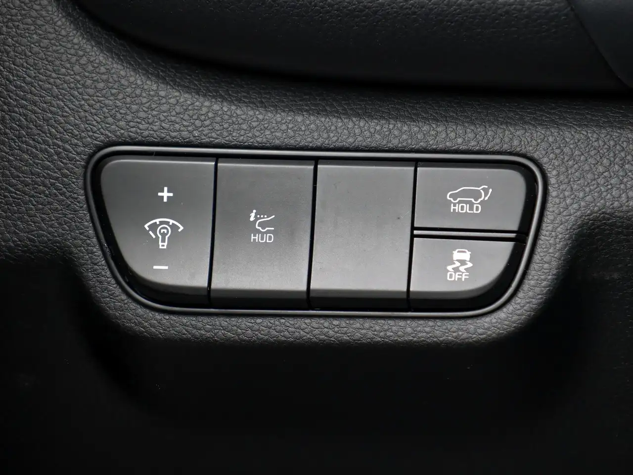 Kia Seltos снимка Kia Seltos