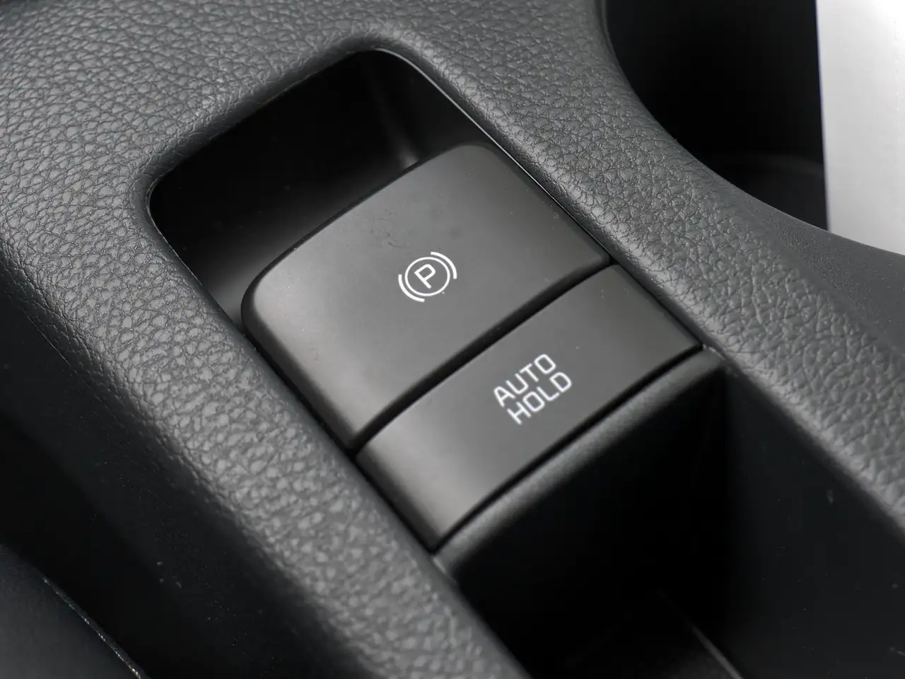 Kia Seltos снимка Kia Seltos