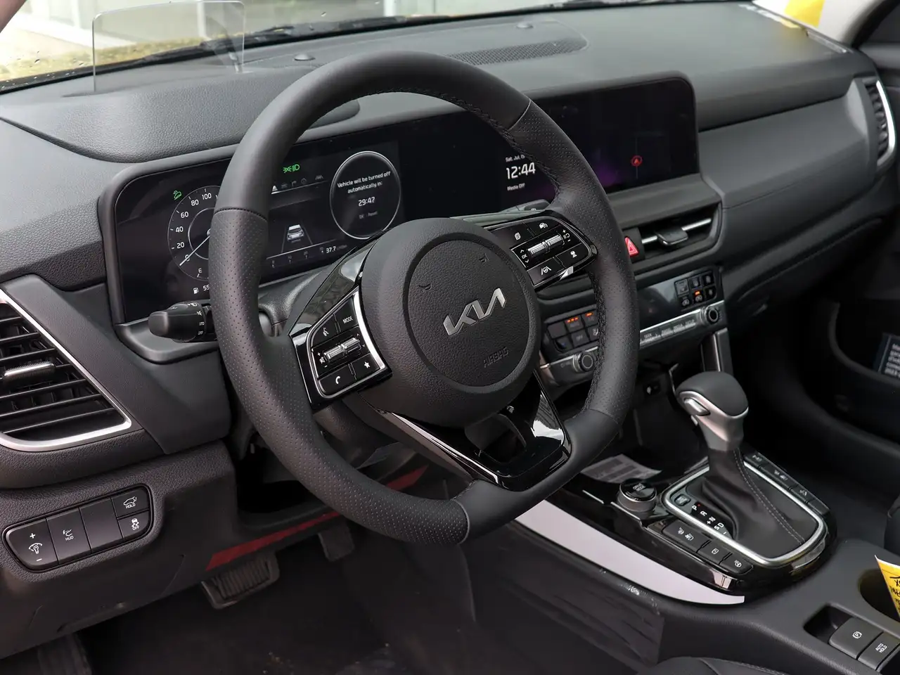 Kia Seltos снимка Kia Seltos