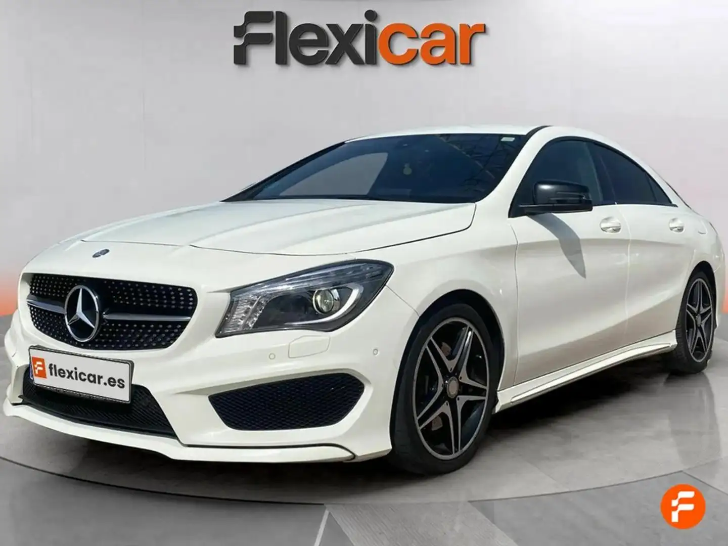 Mercedes-Benz CLA 220 d Amarillo - 2
