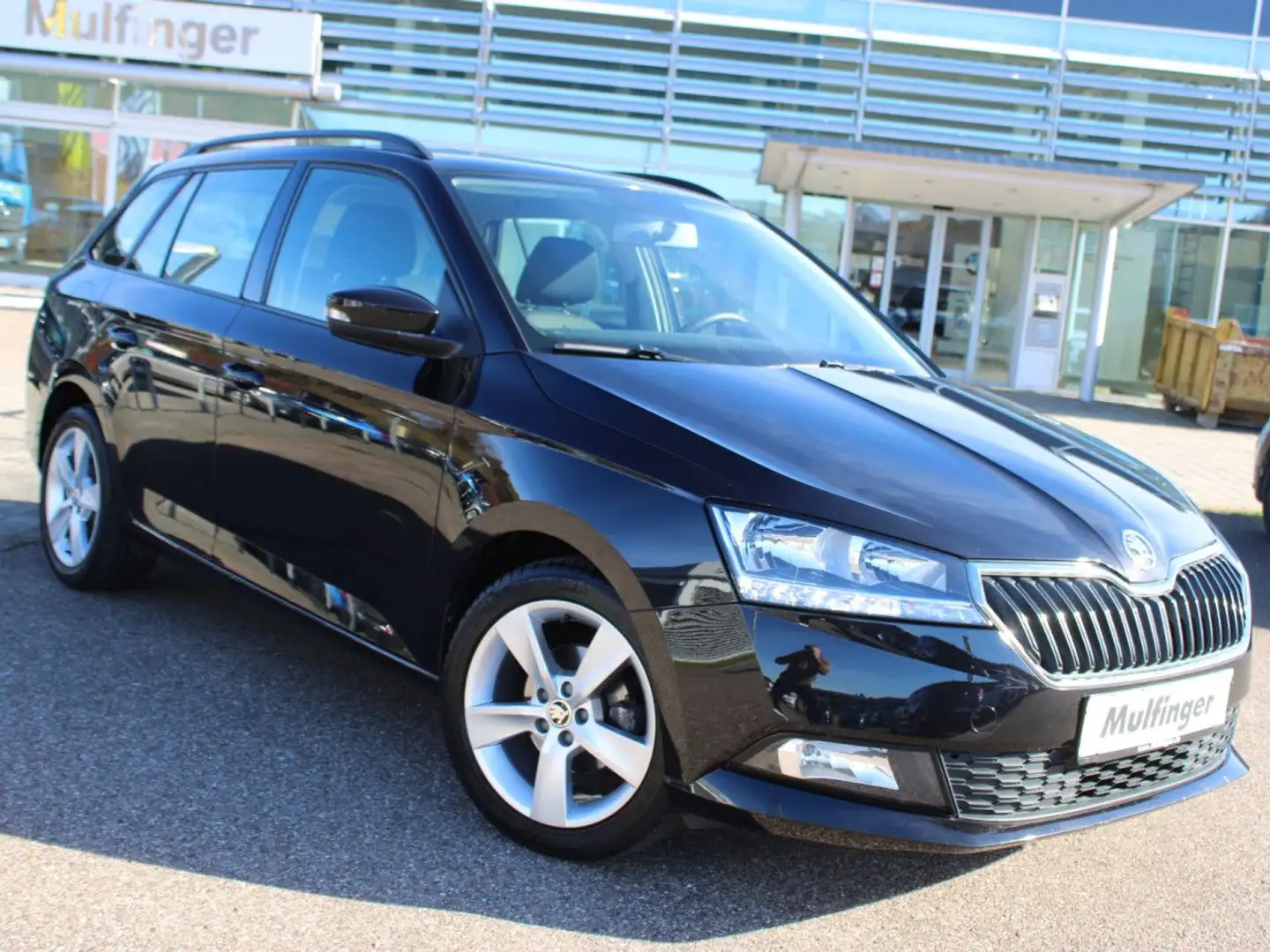Skoda Fabia Combi 1.0TSI Active Klima Alu Bluetooth Schwarz - 2