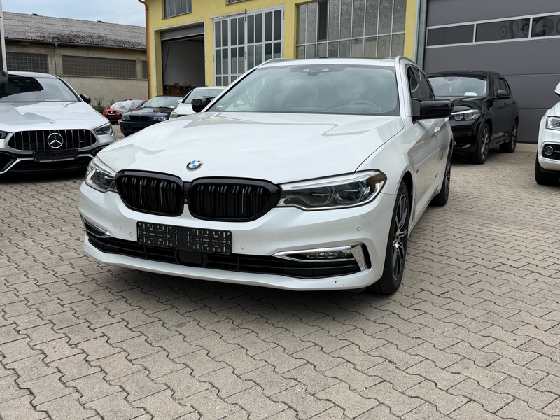 BMW 540 5er Touring Diesel 540d xDrive Touring Aut. Luxury Line