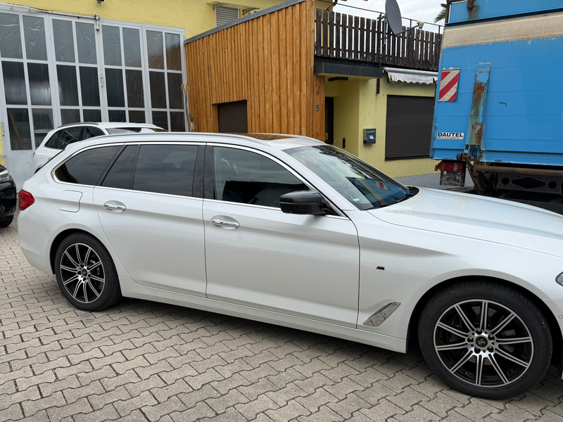 BMW 540 5er Touring Diesel 540d xDrive Touring Aut. Luxury Line — photo 4