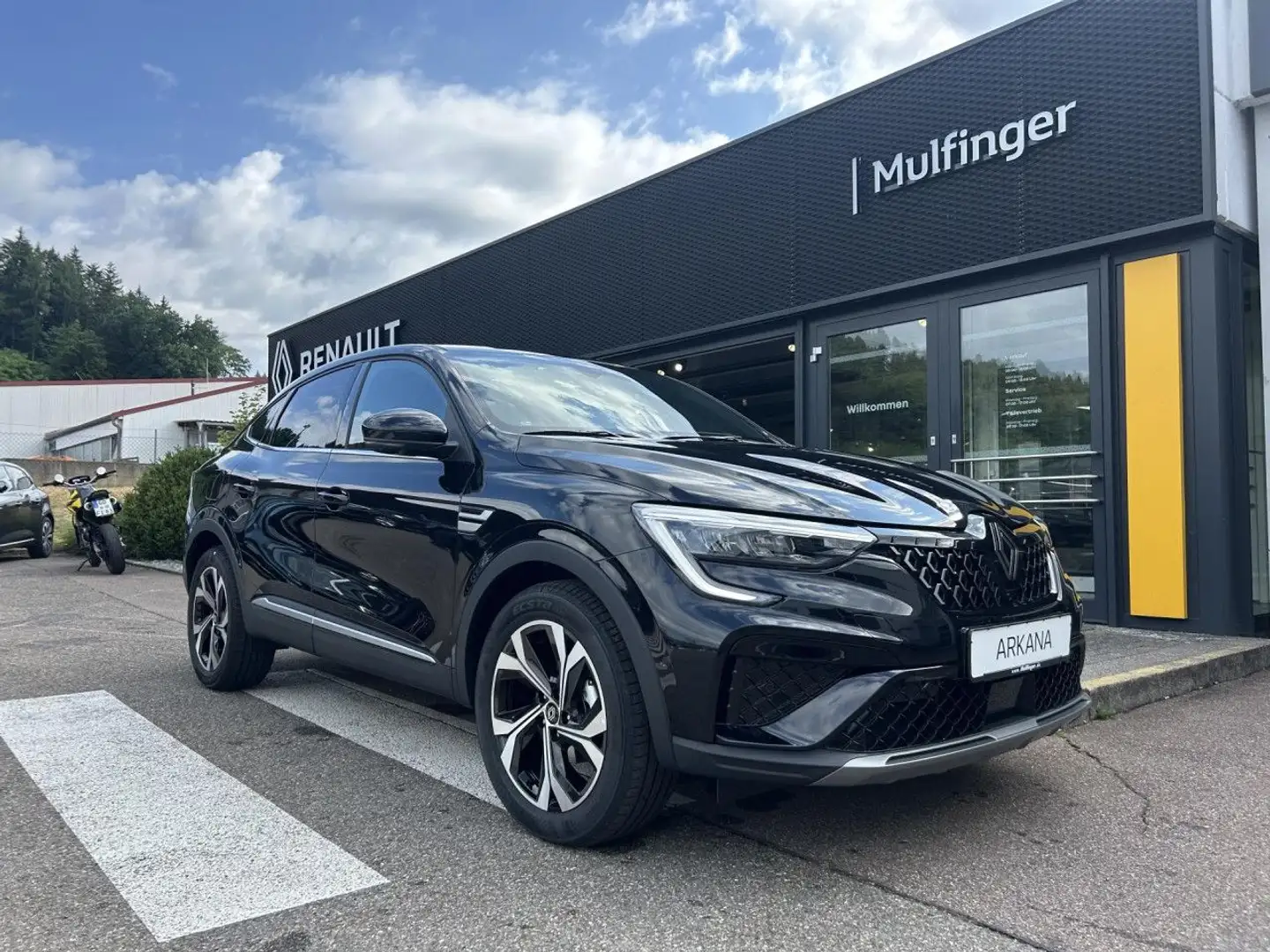 Renault Arkana TECHNO Mild Hybrid 140 EDC ACC NAVI KAMERA Schwarz - 2